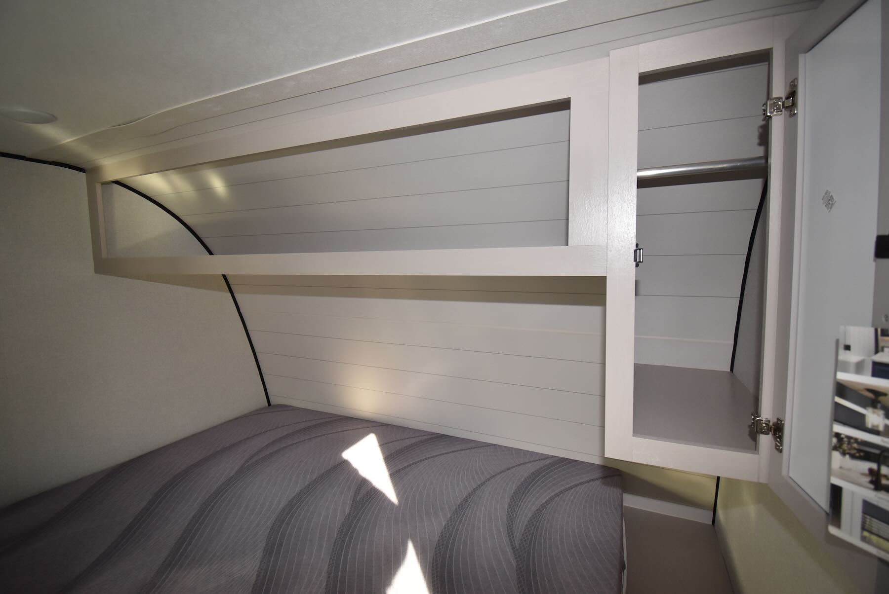 2026-Jay-Feather-Air-SL-17BHSL-07R8856-16