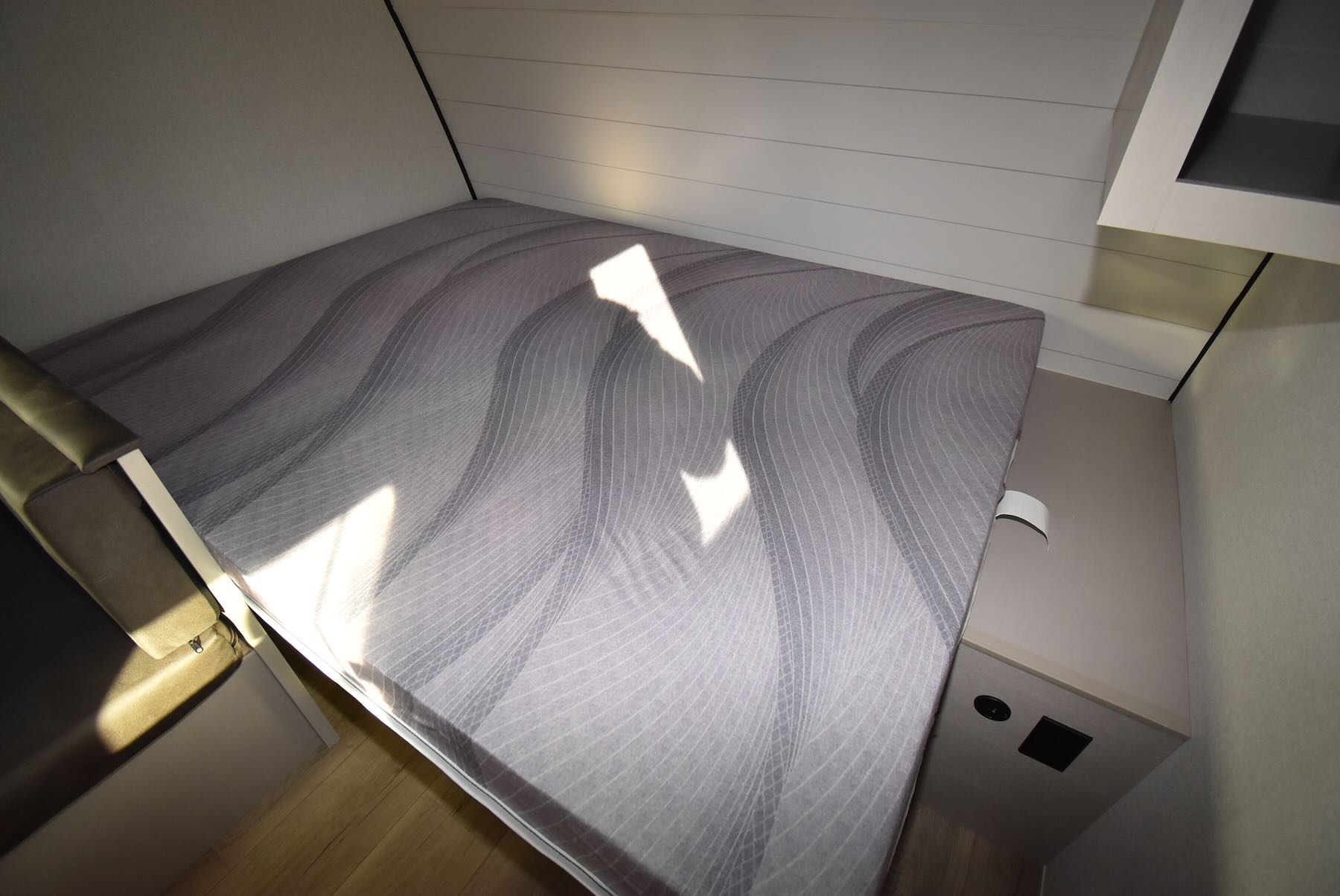 2026-Jay-Feather-Air-SL-17BHSL-07R8856-17