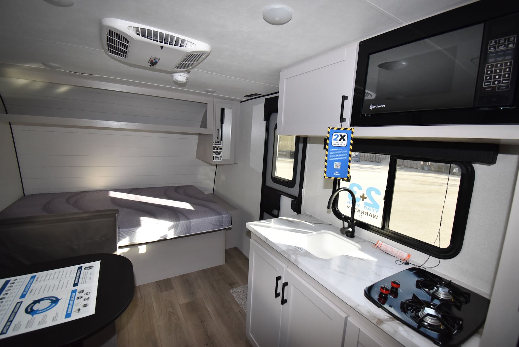 2026-Jay-Feather-Air-SL-17BHSL-07R8856-30