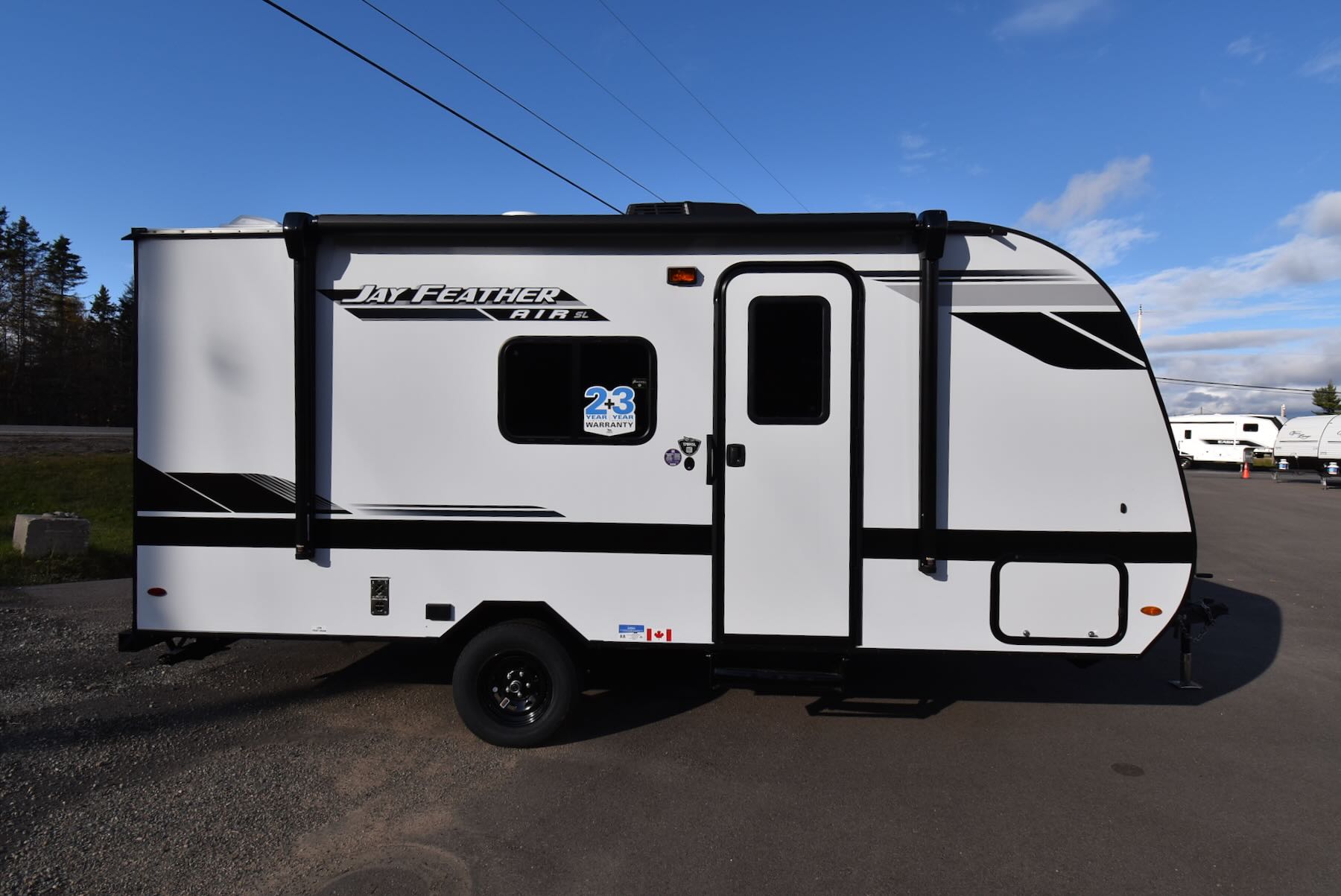 2026-Jay-Feather-Air-SL-17BHSL-07R8856-35