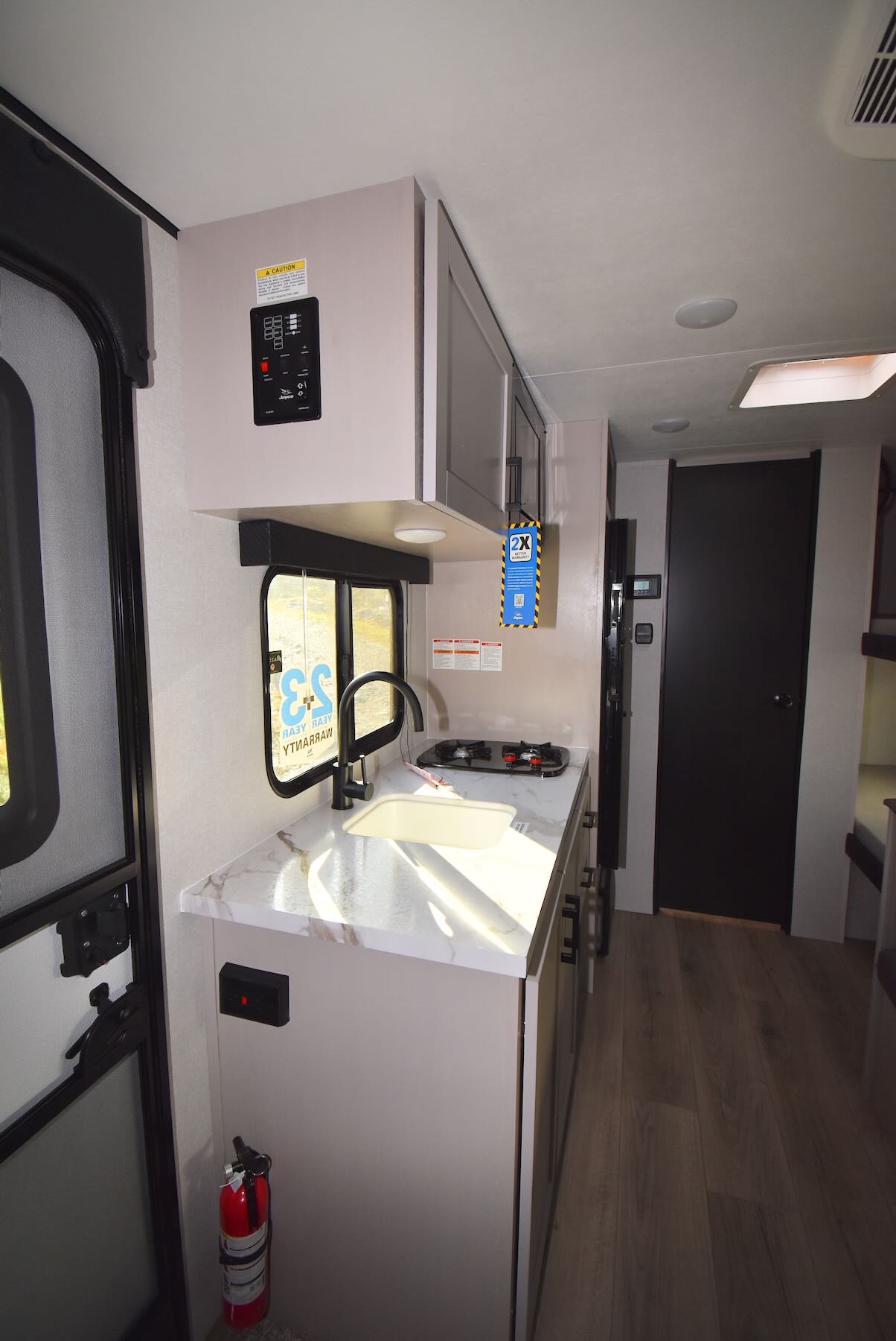 2026-Jay-Feather-Air-SL-17BHSL-07R8856-6