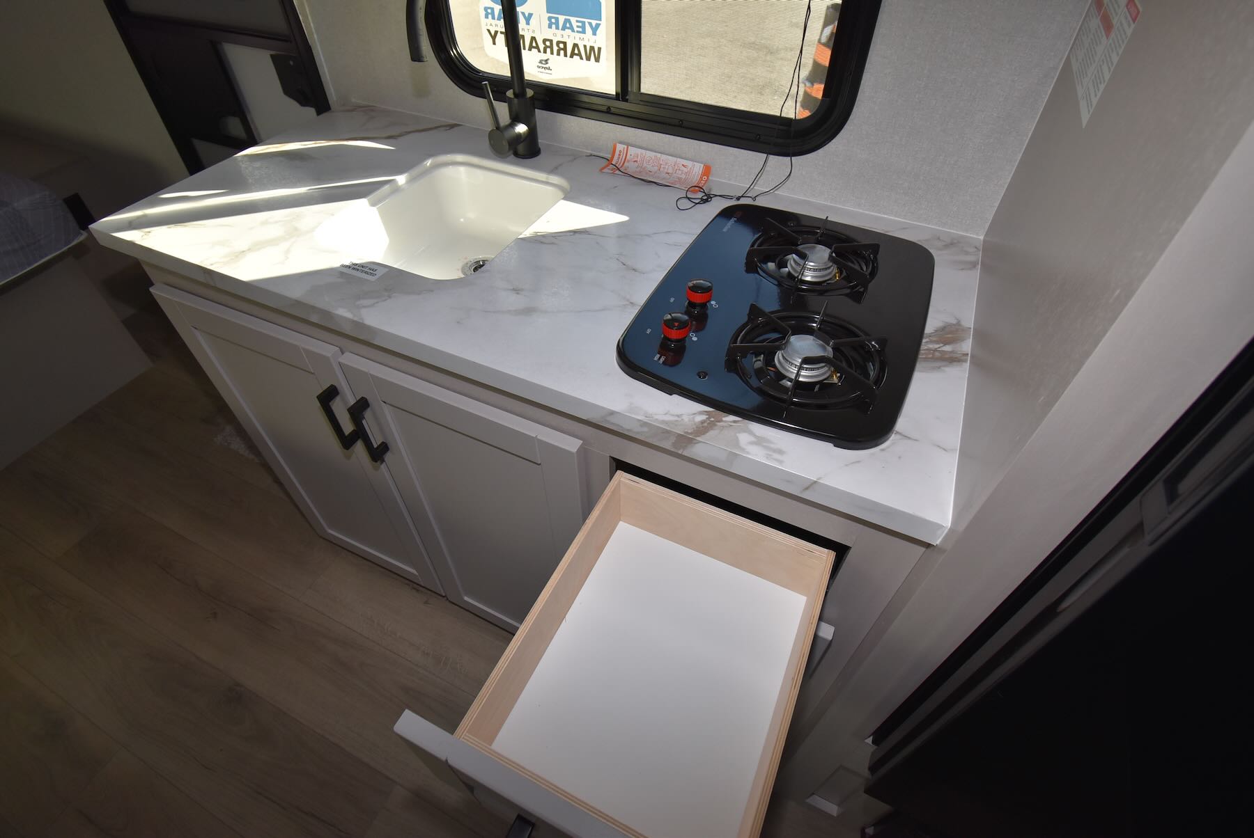 2026-Jay-Feather-Air-SL-17BHSL-07R8856-9