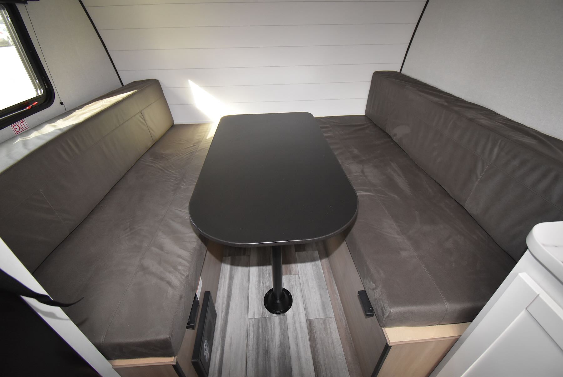 2026-Jayco-Jay-Flight-SLX-140TB-07R8905-16