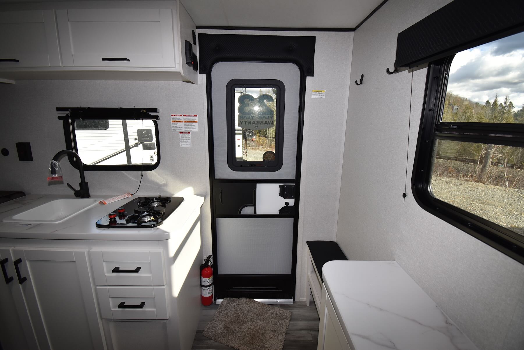 2026-Jayco-Jay-Flight-SLX-140TB-07R8905-27