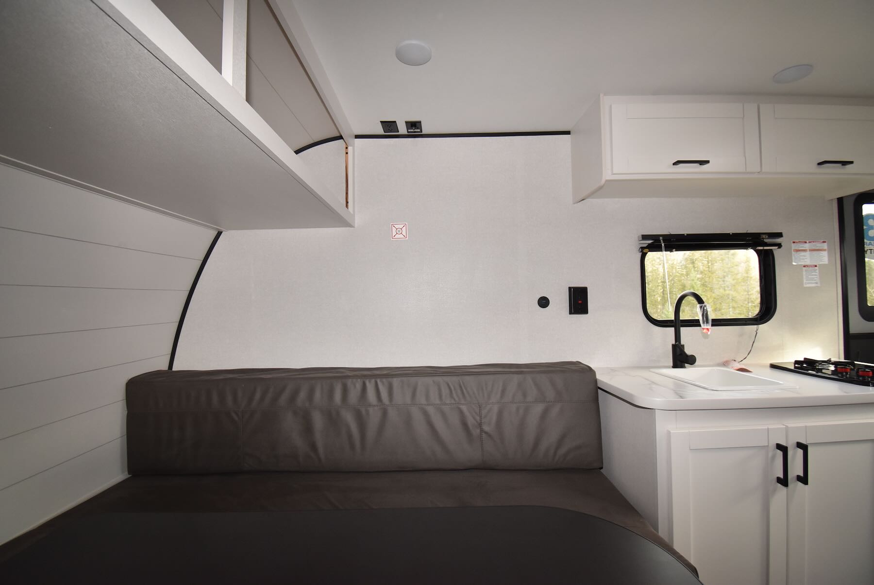 2026-Jayco-Jay-Flight-SLX-140TB-07R8907-31