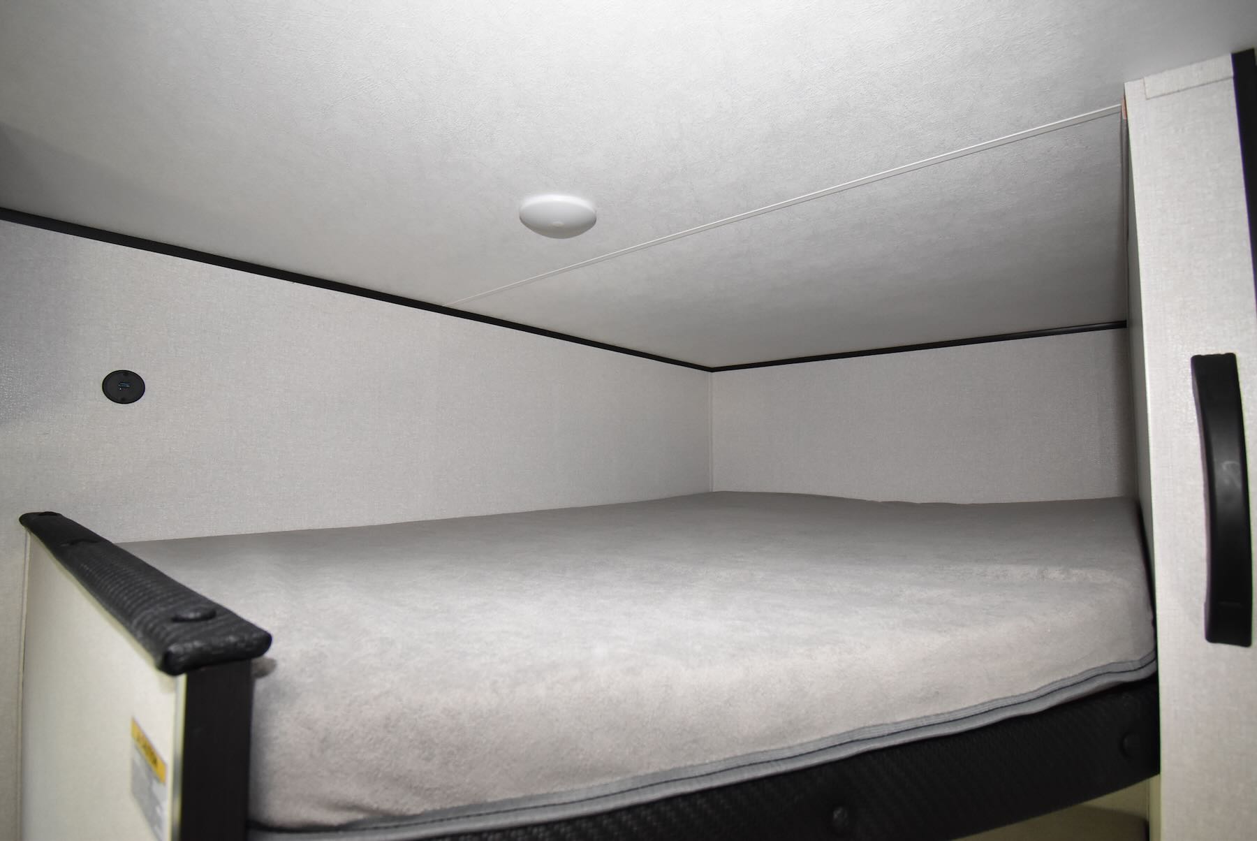 2026-Jayco-Jay-Flight-SLX-172DB-07R8904-26