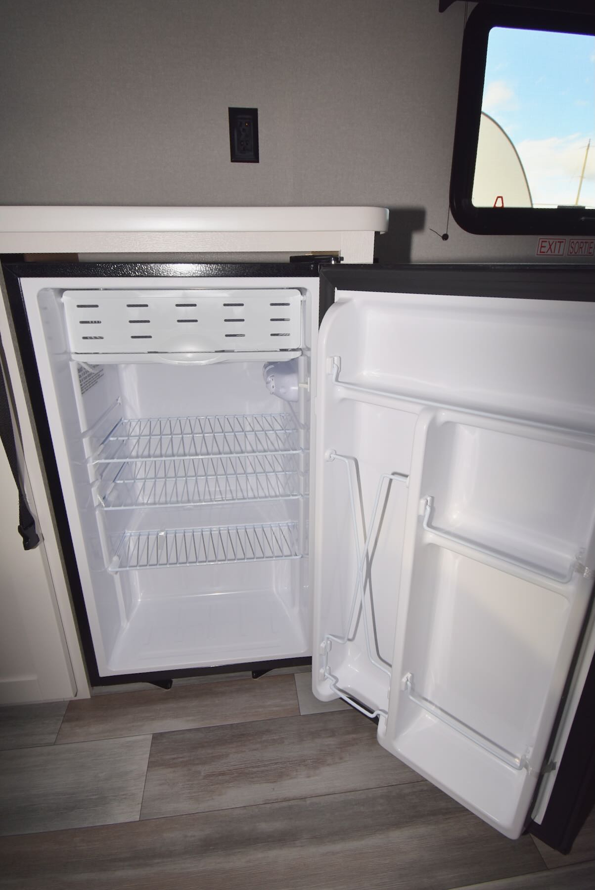 2026-Jayco-Jay-Flight-SLX-172DB-07R8904-6