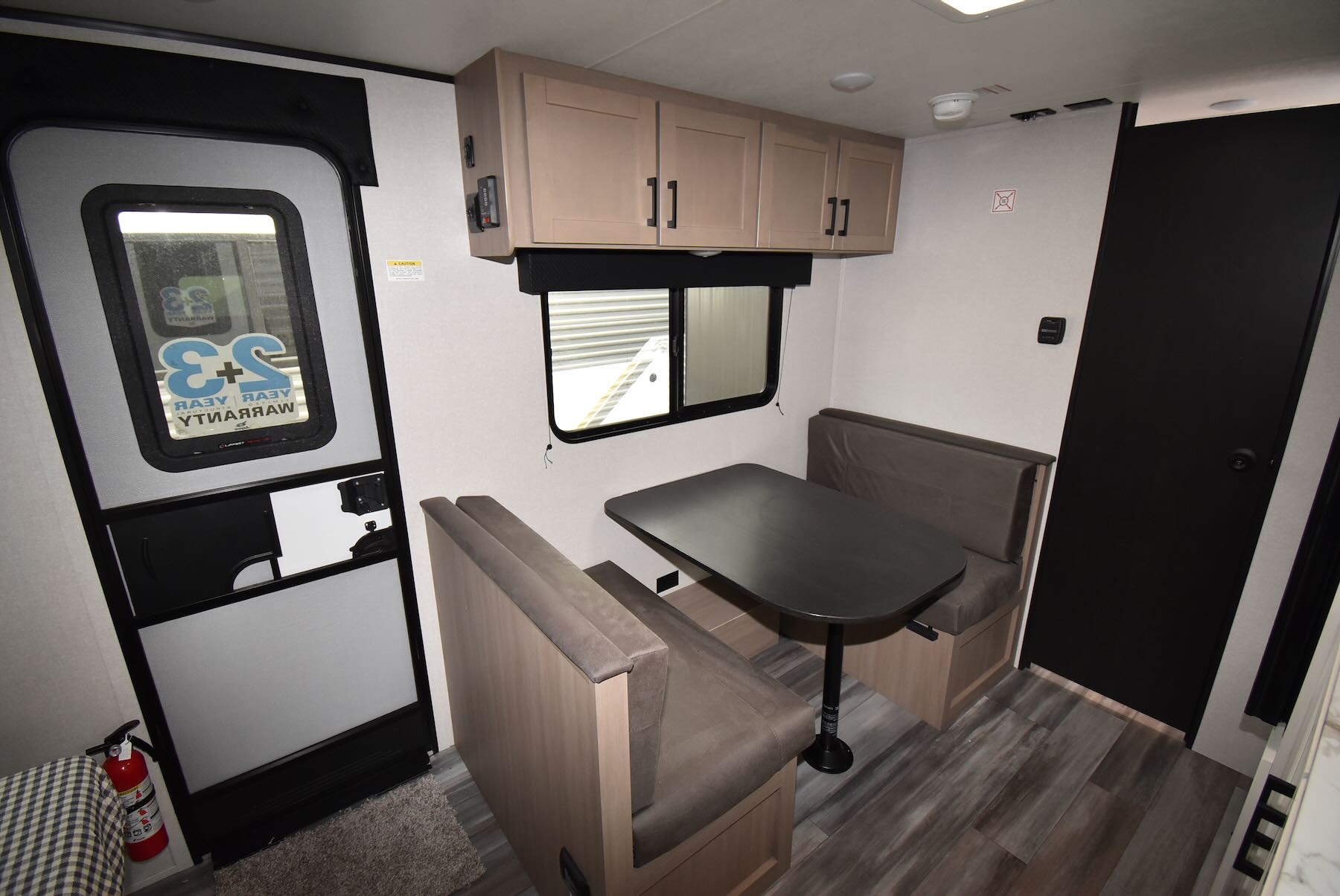 2026-Jayco-Jay-Flight-SLX-175FQ-07R8930-11