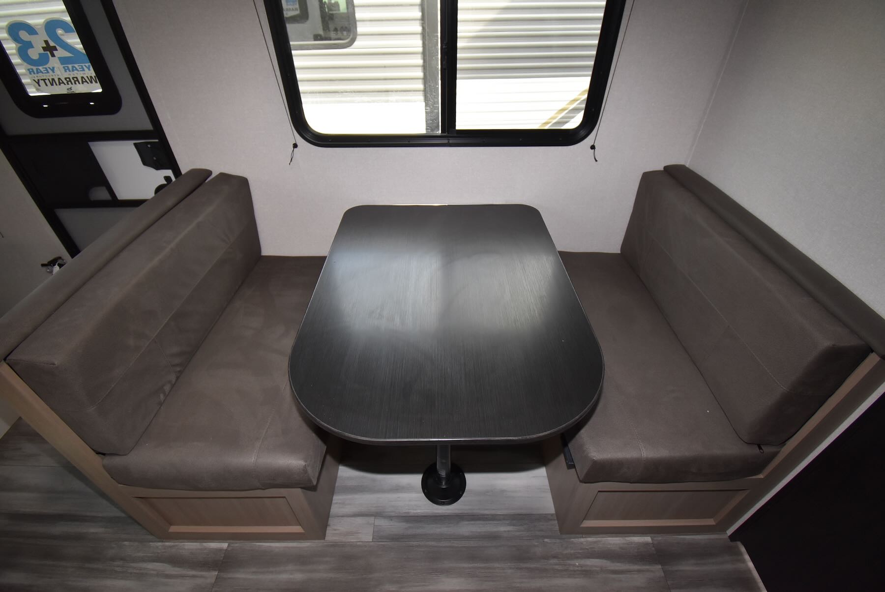 2026-Jayco-Jay-Flight-SLX-175FQ-07R8930-12