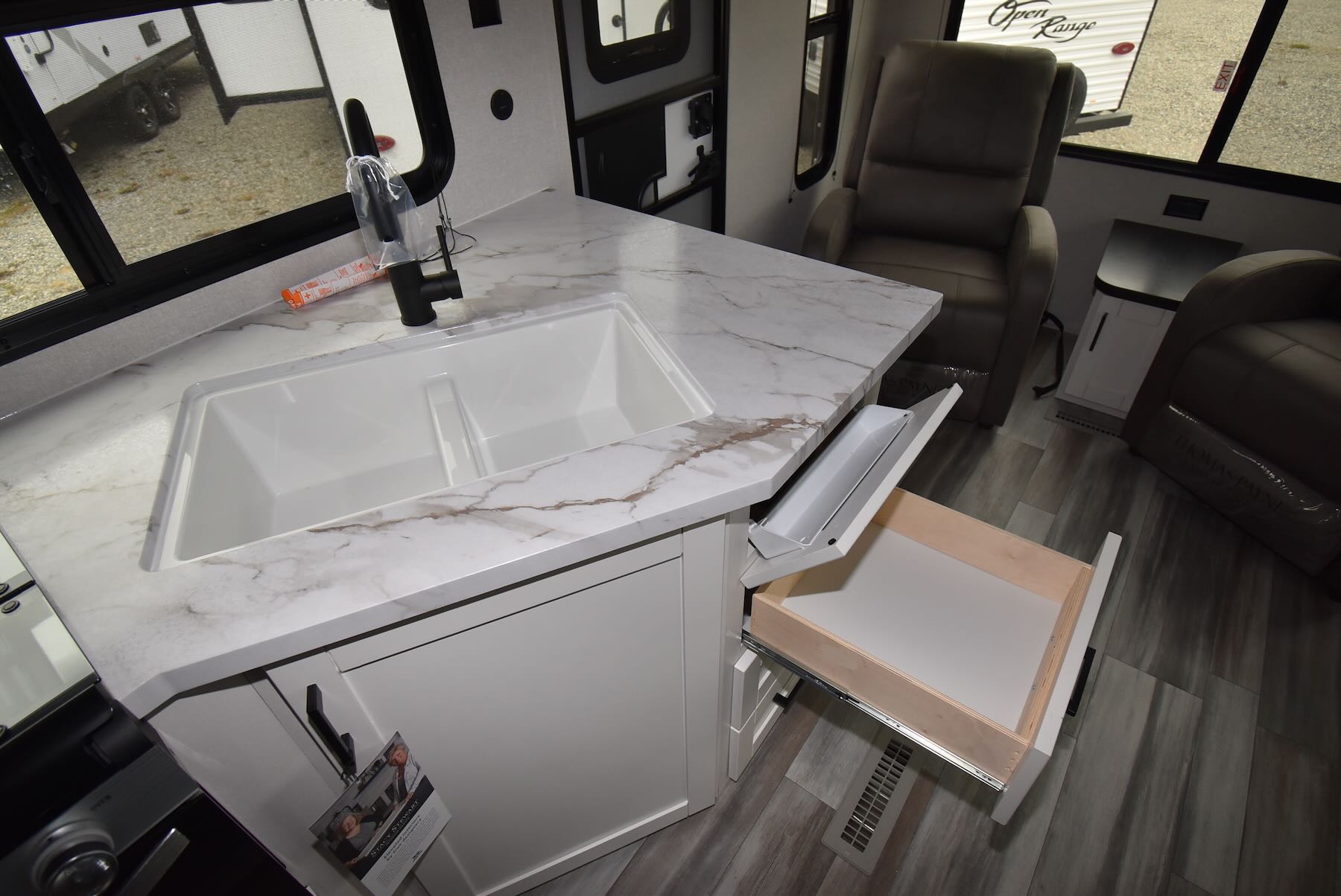 2026-Jayco-Jay-Flight-SLX-262RLS-07R8906-11