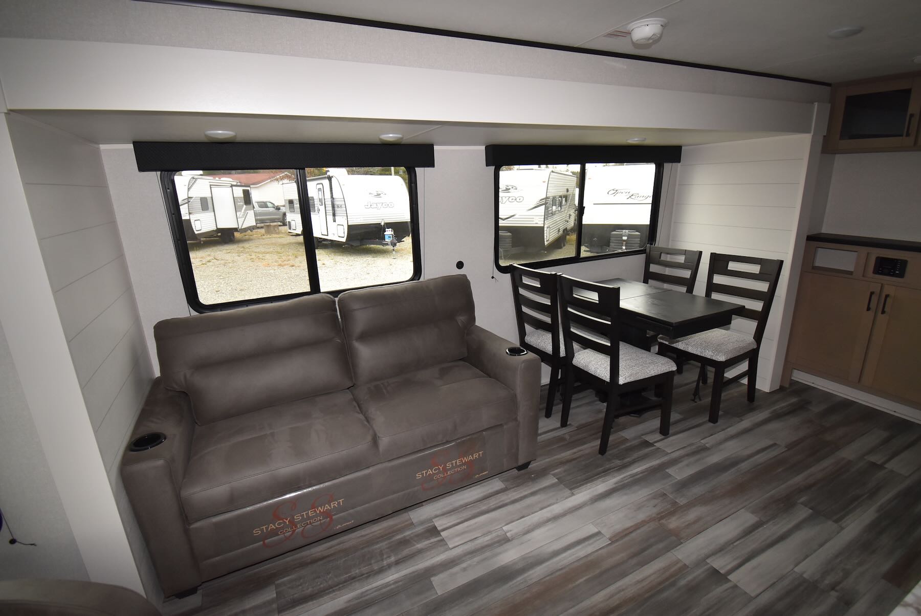 2026-Jayco-Jay-Flight-SLX-262RLS-07R8906-16