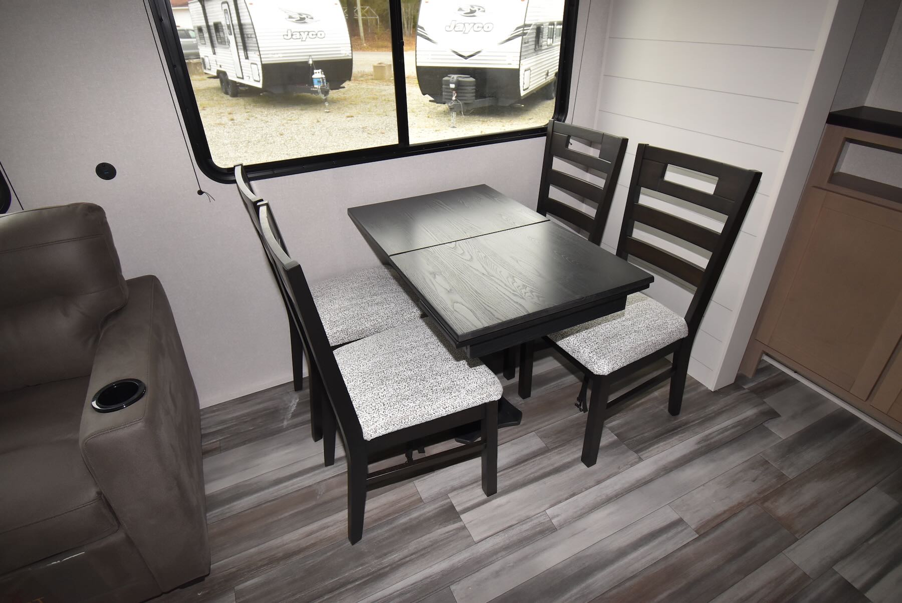 2026-Jayco-Jay-Flight-SLX-262RLS-07R8906-20