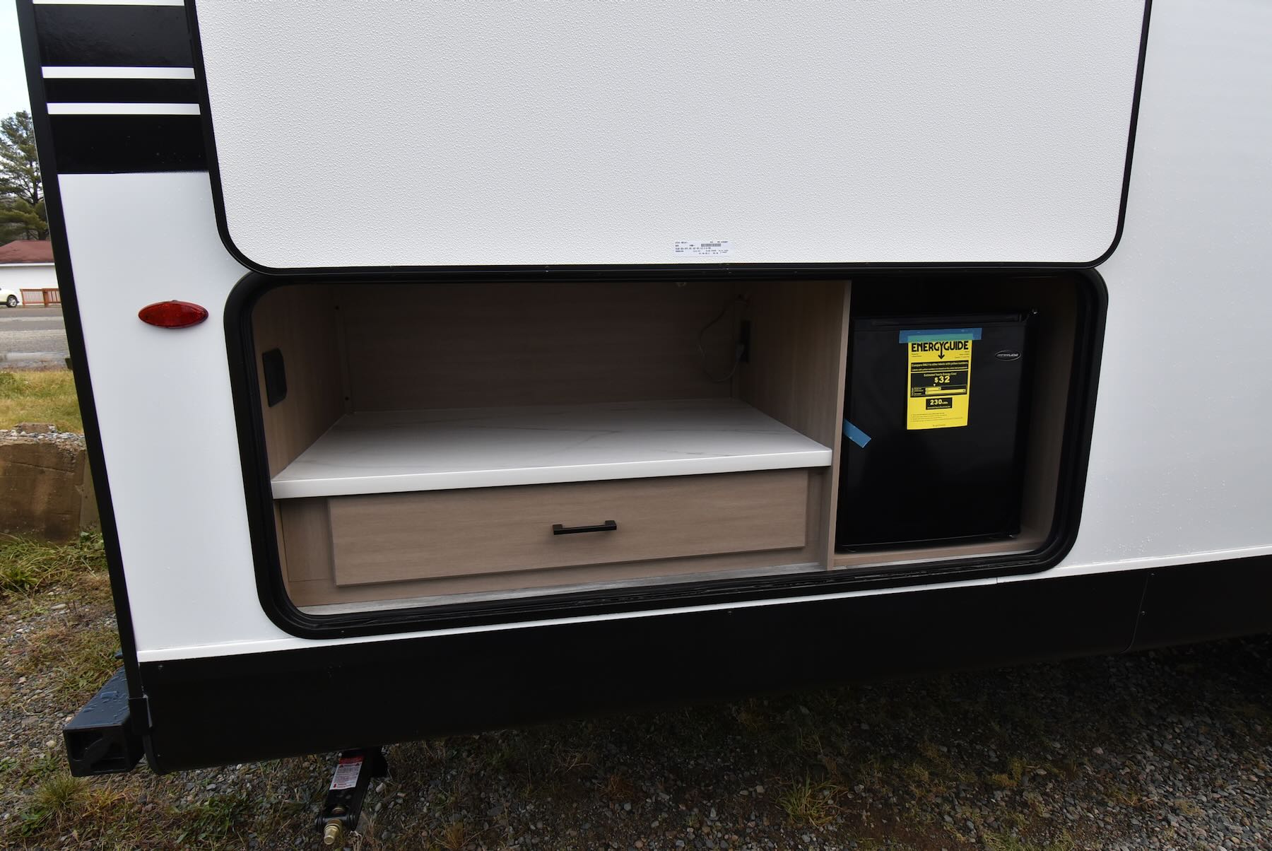 2026-Jayco-Jay-Flight-SLX-325BHT-07R8903-59