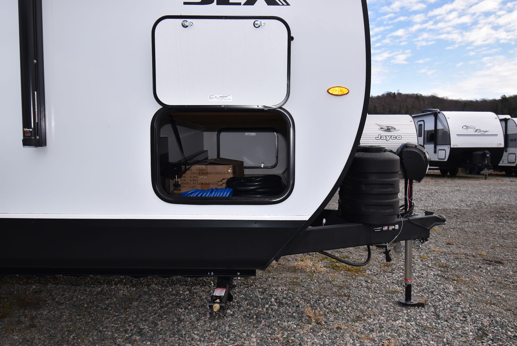 2026-Jayco-Jay-Flight-SLX-325BHT-07R8903-62