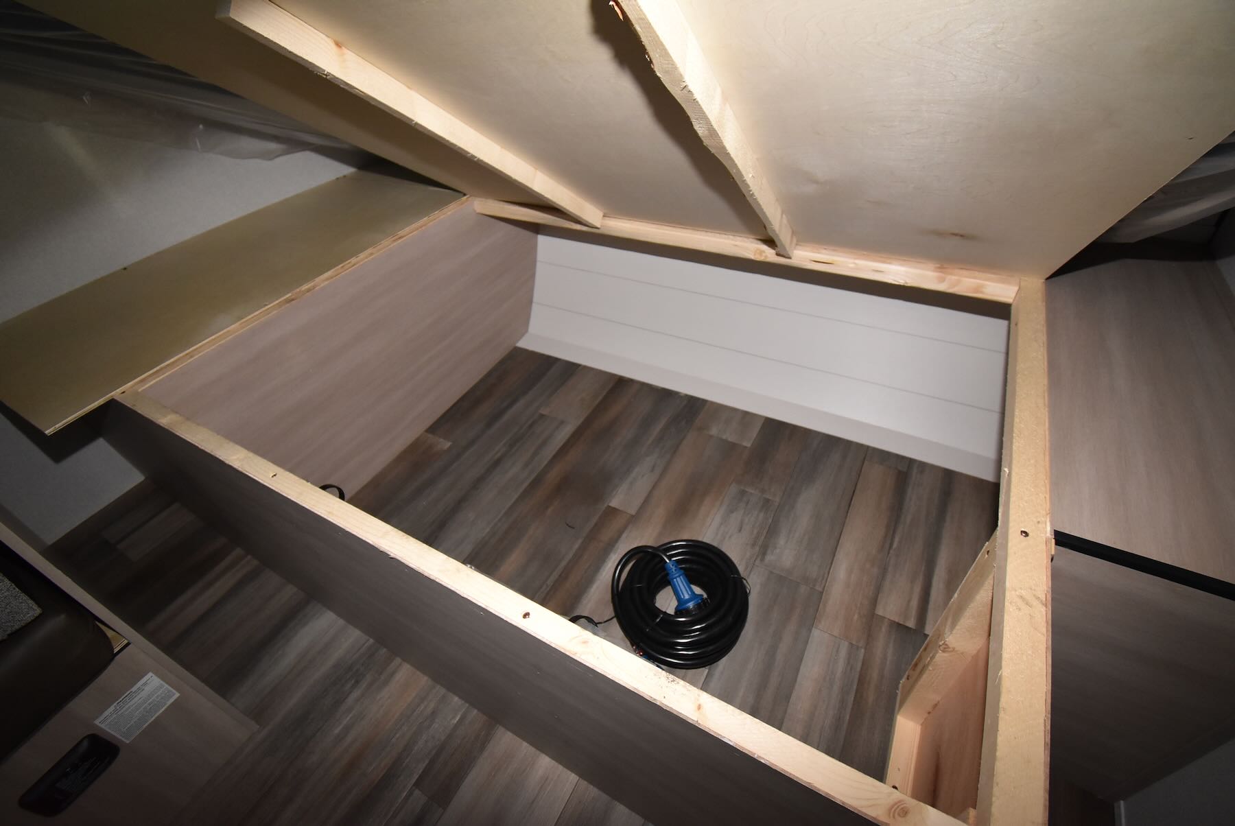 2026-Open-Range-Colt-17BH-07R8909-20