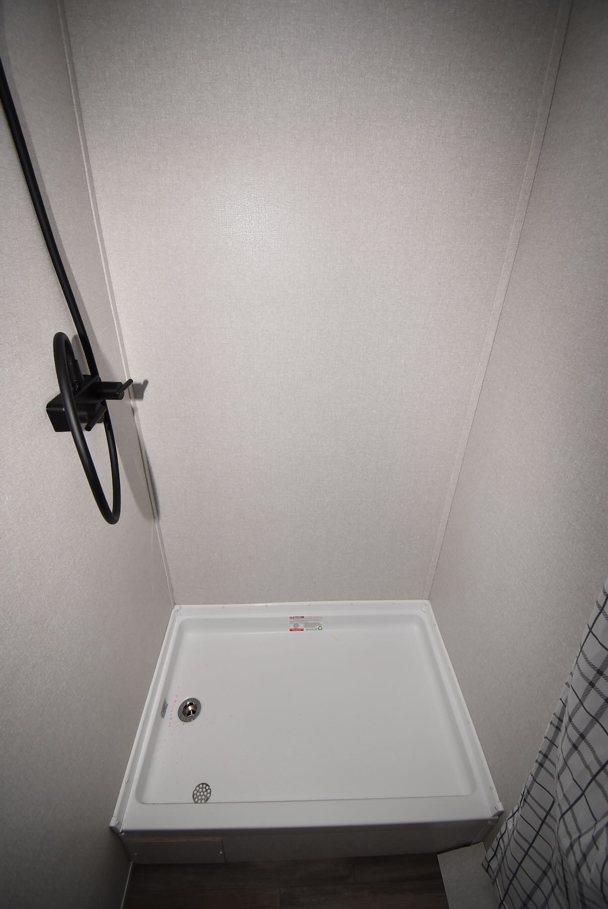 2026-Open-Range-Colt-17BH-07R8909-28