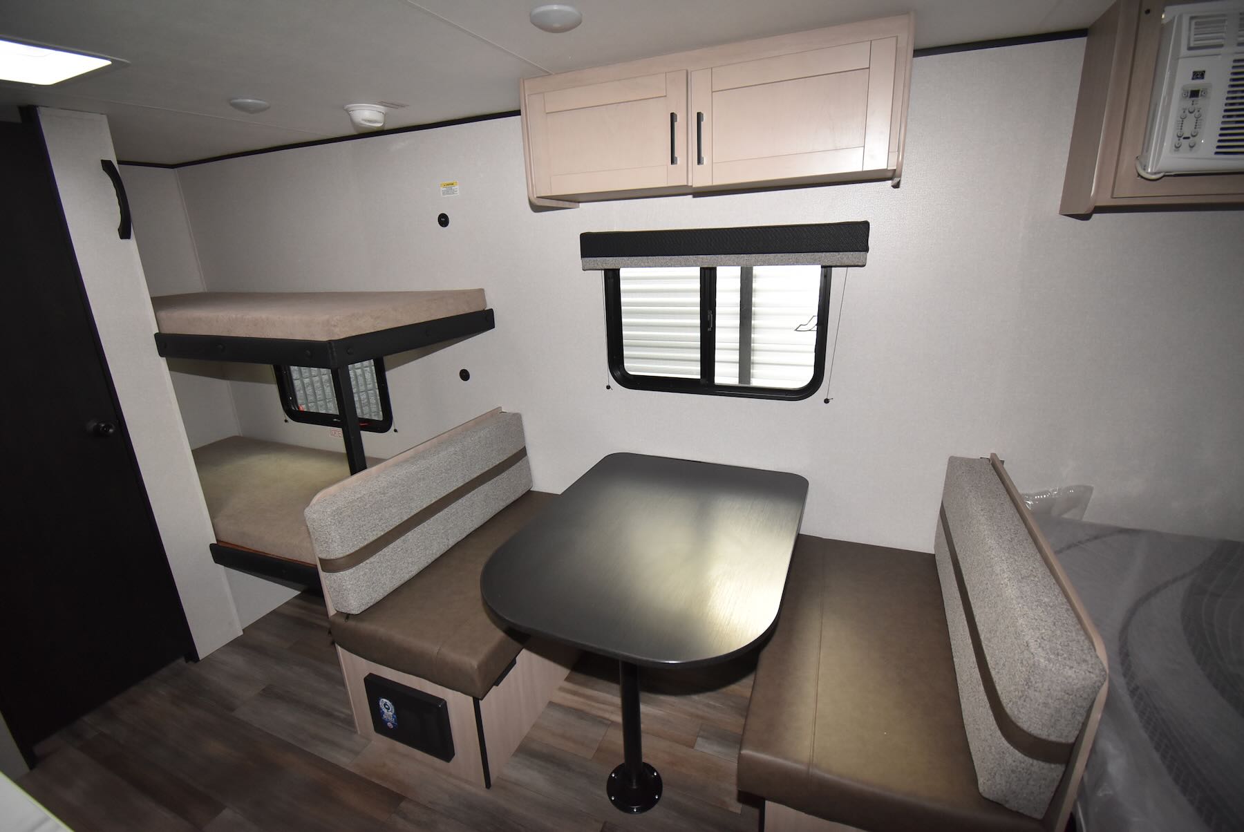 2026-Open-Range-Colt-17BH-07R8910-14