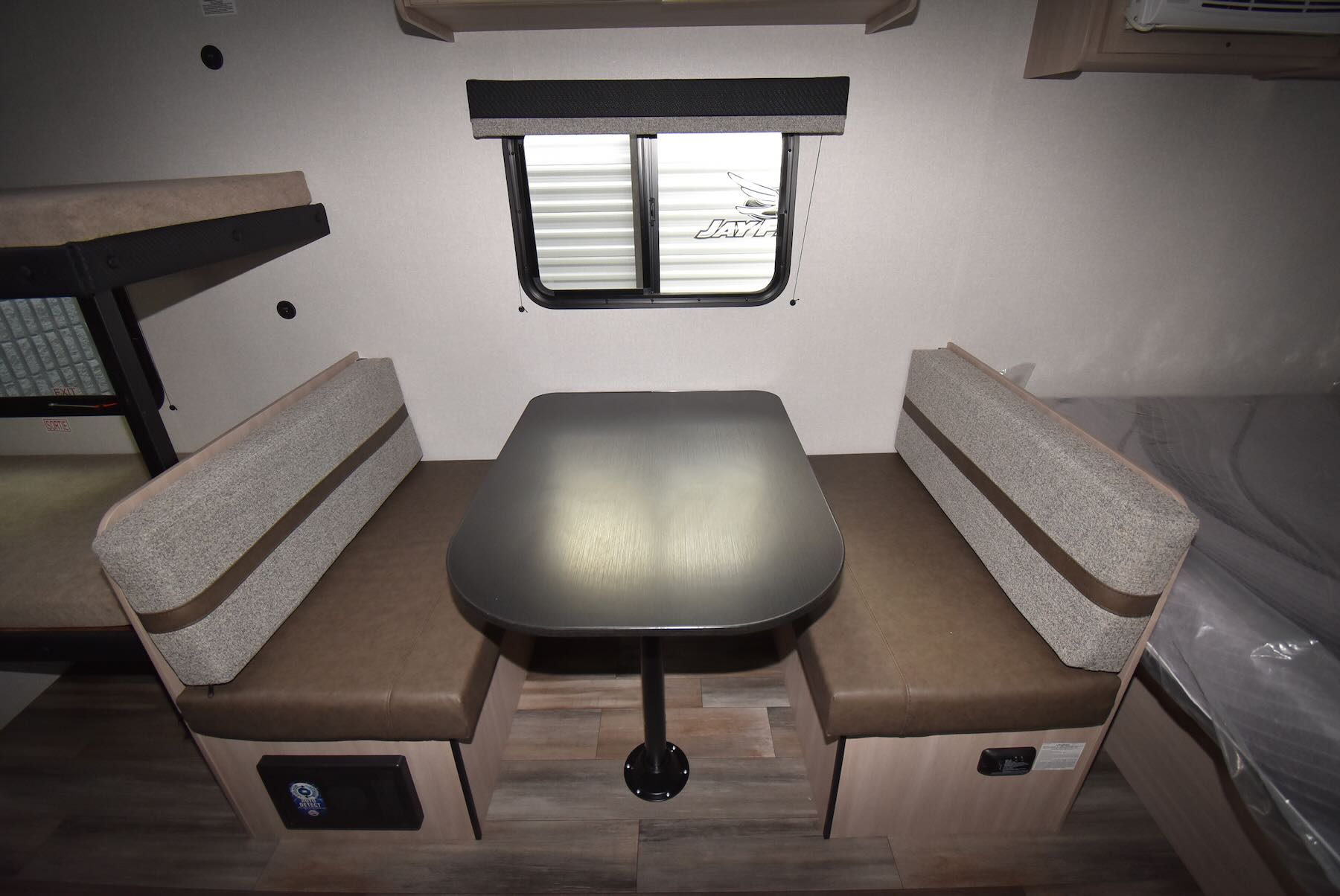 2026-Open-Range-Colt-17BH-07R8910-15