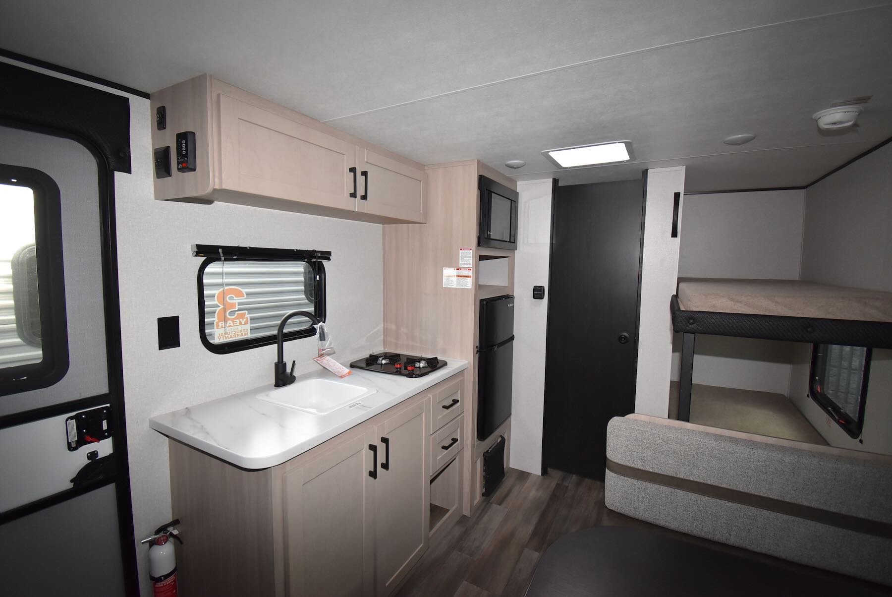 2026-Open-Range-Colt-17BH-07R8910-33