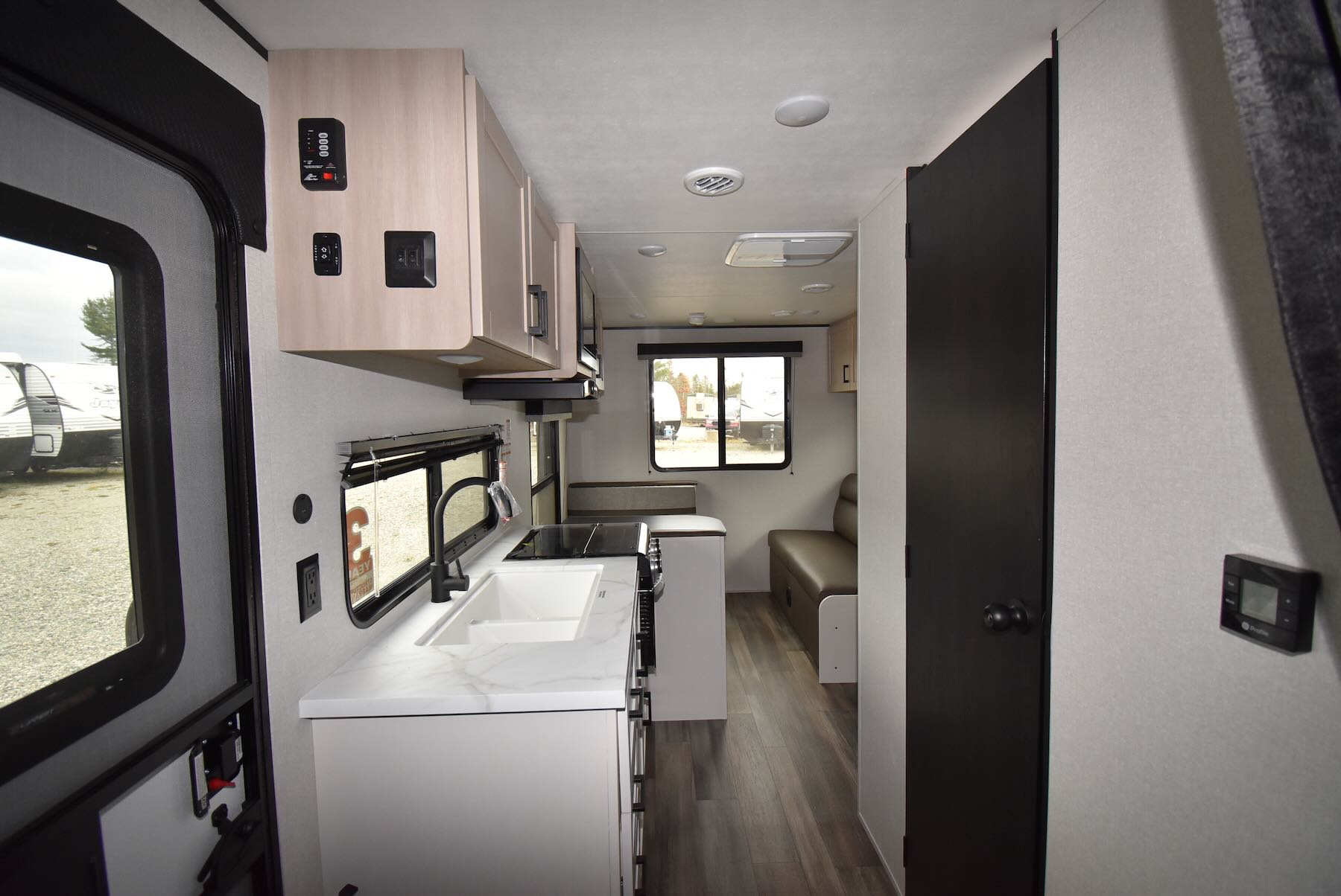 2026-Open-Range-Colt-21QB-07R8880-3