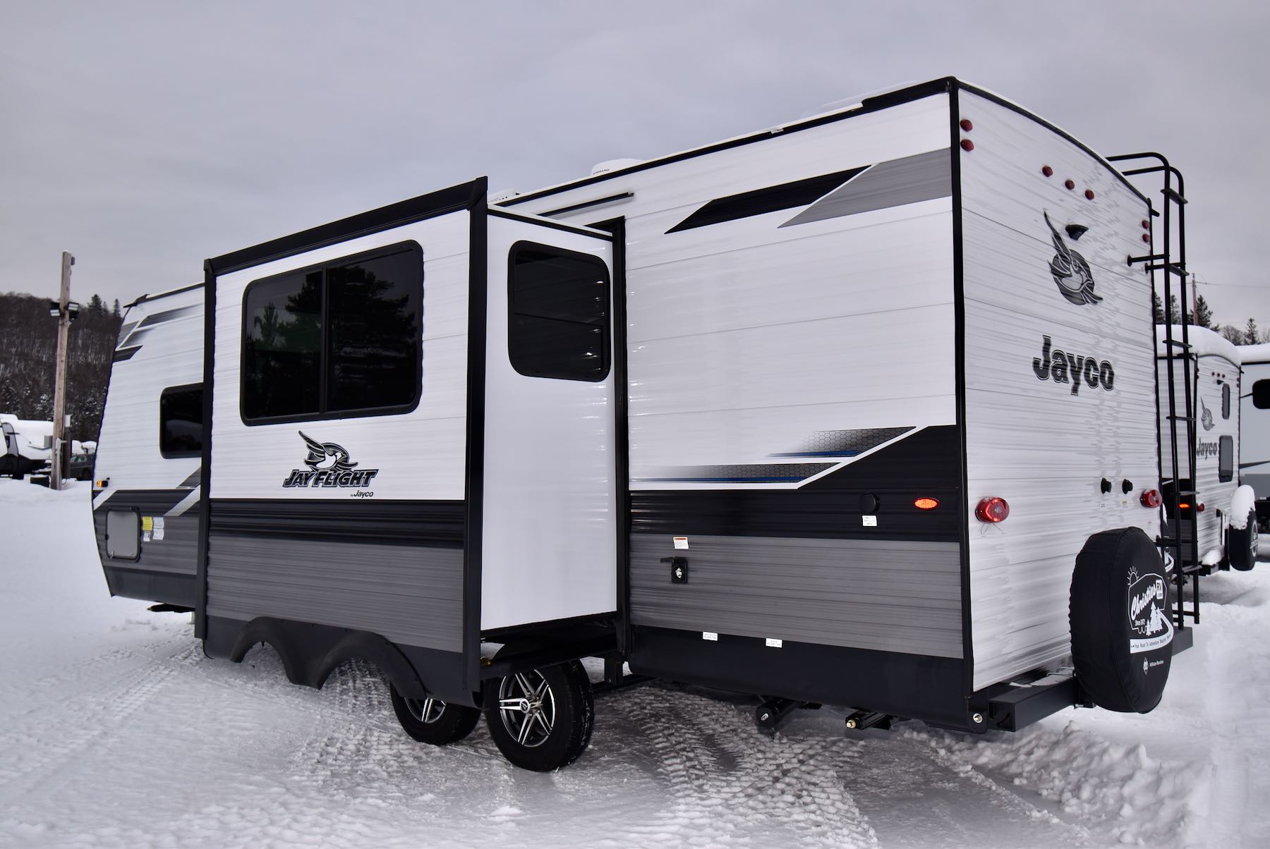 2022-Jayco-Jay-Flight-24RBS-07L8120-45