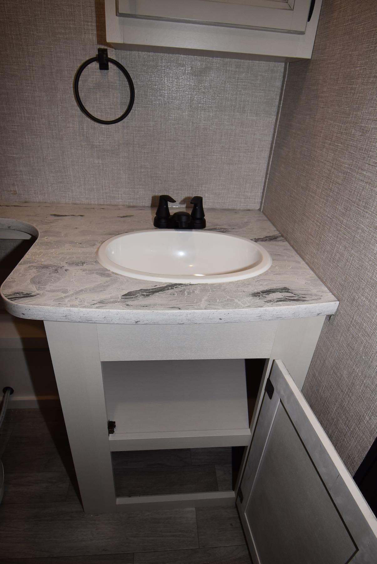 2022-Jayco-Jay-Flight-38BHDS-07L8128-39