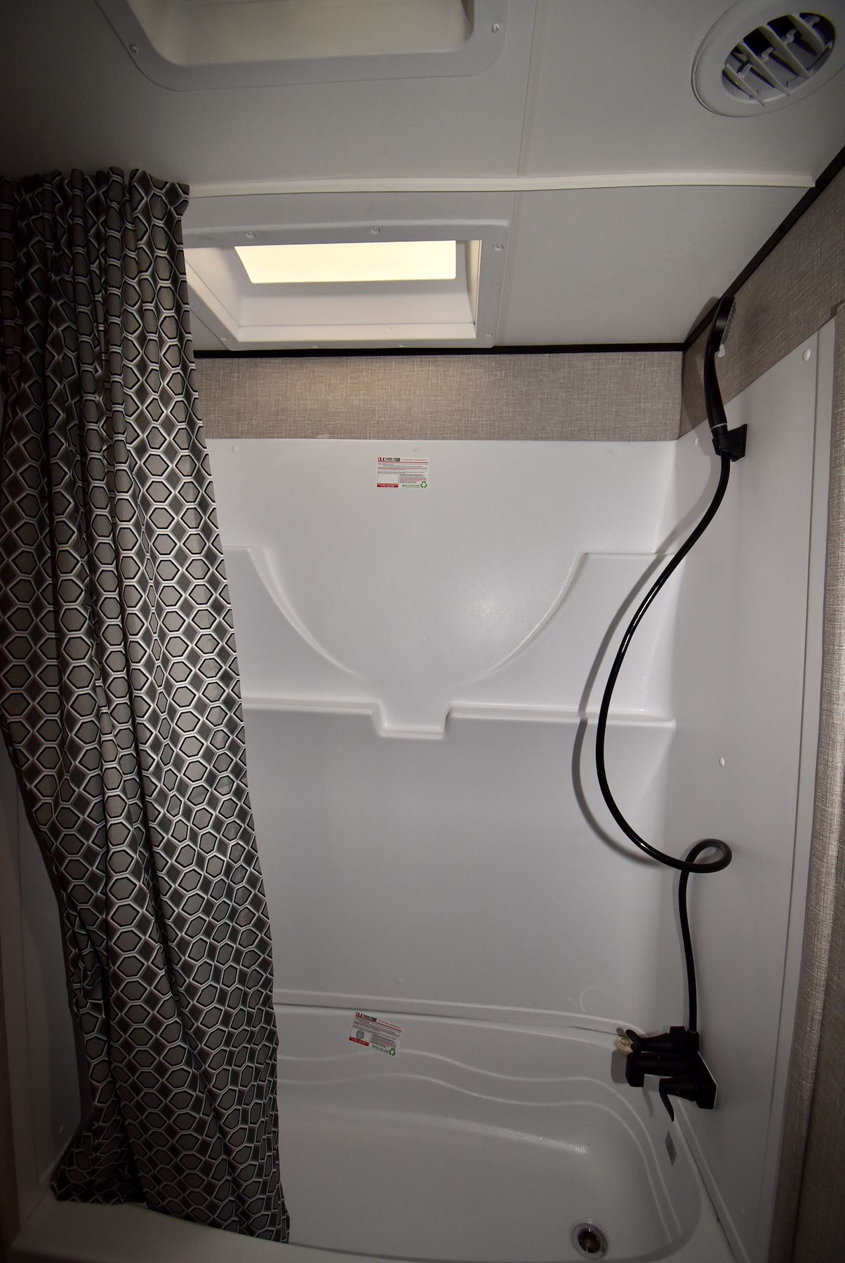 2022-Jayco-Jay-Flight-24RBS-07L8137-35