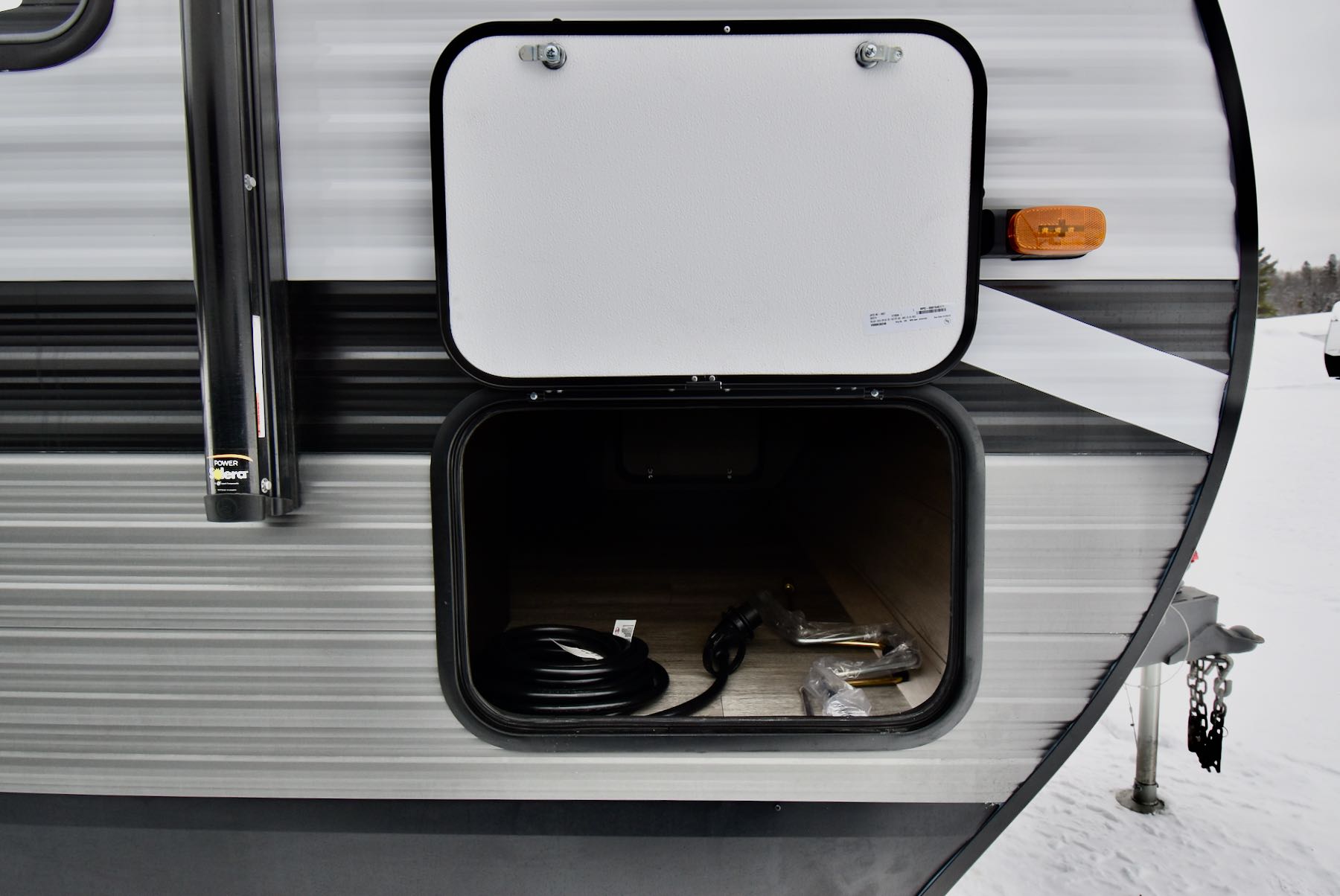 2022-Jayco-Jay-Flight-24RBS-07L8137-54