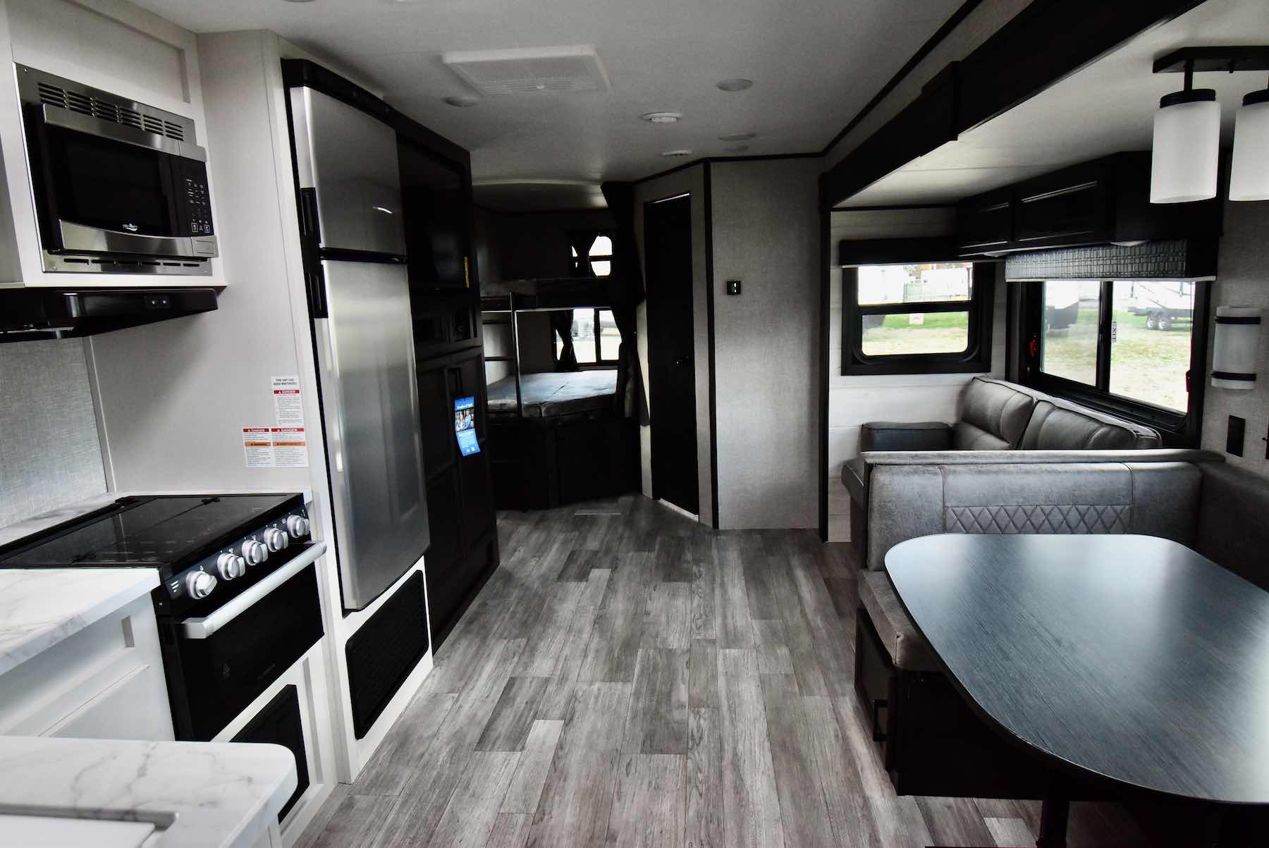 2022-Jayco-Jay-Flight-28BHS-07L8177-13