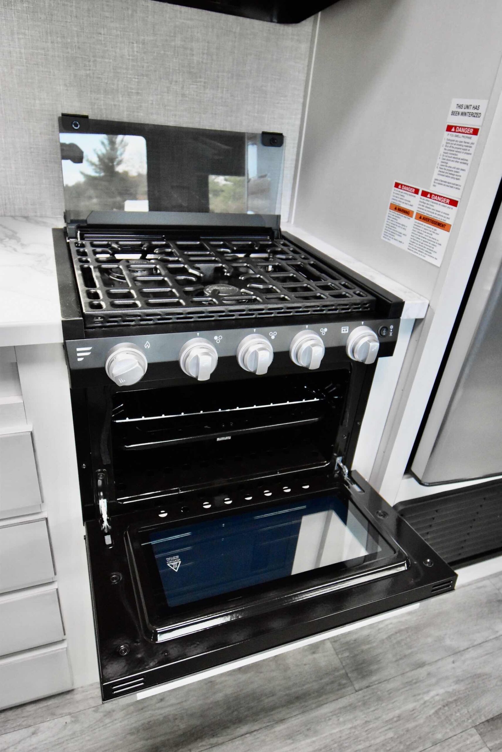 2022-Jayco-Jay-Flight-28BHS-07L8177-20