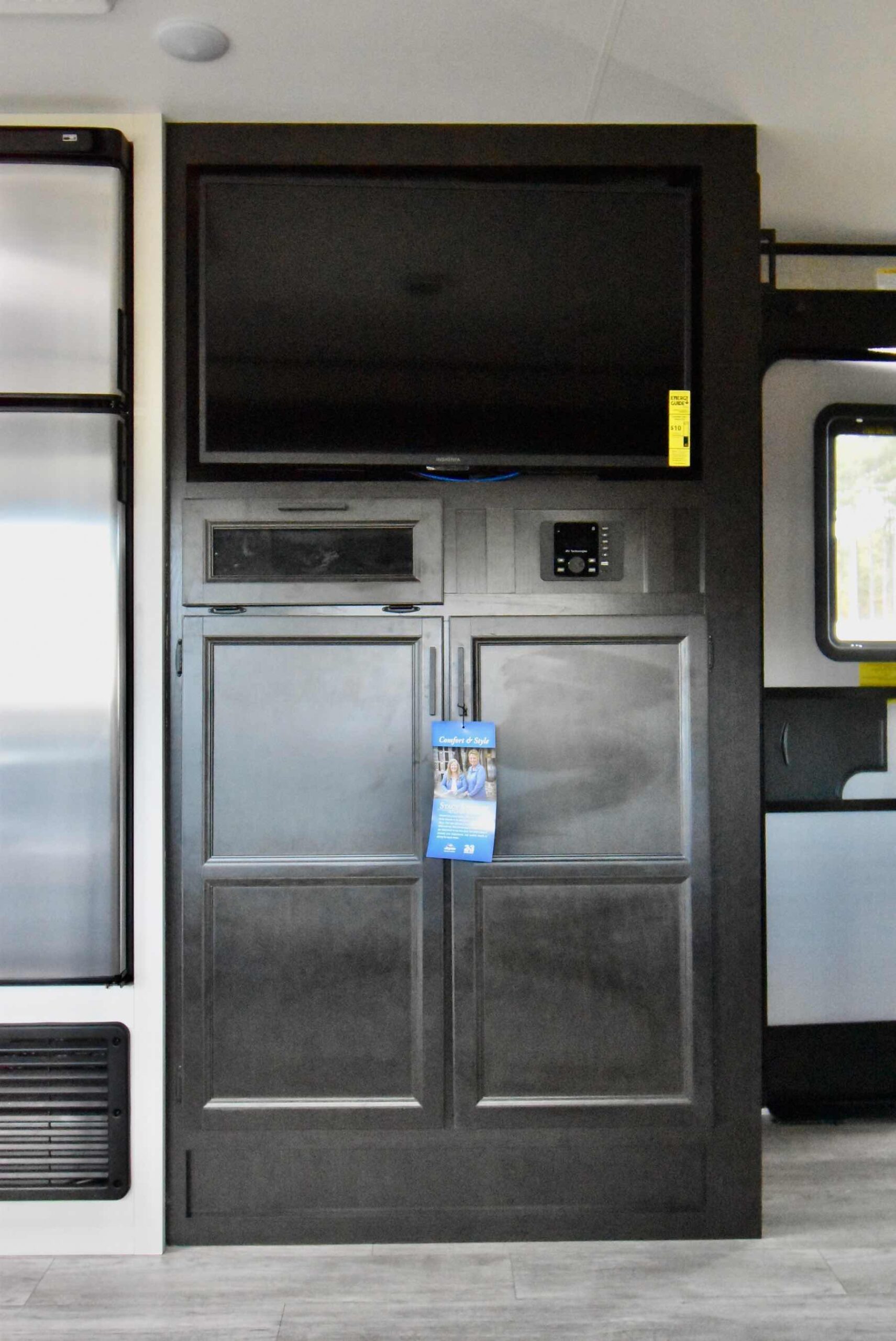 2022-Jayco-Jay-Flight-28BHS-07L8177-23