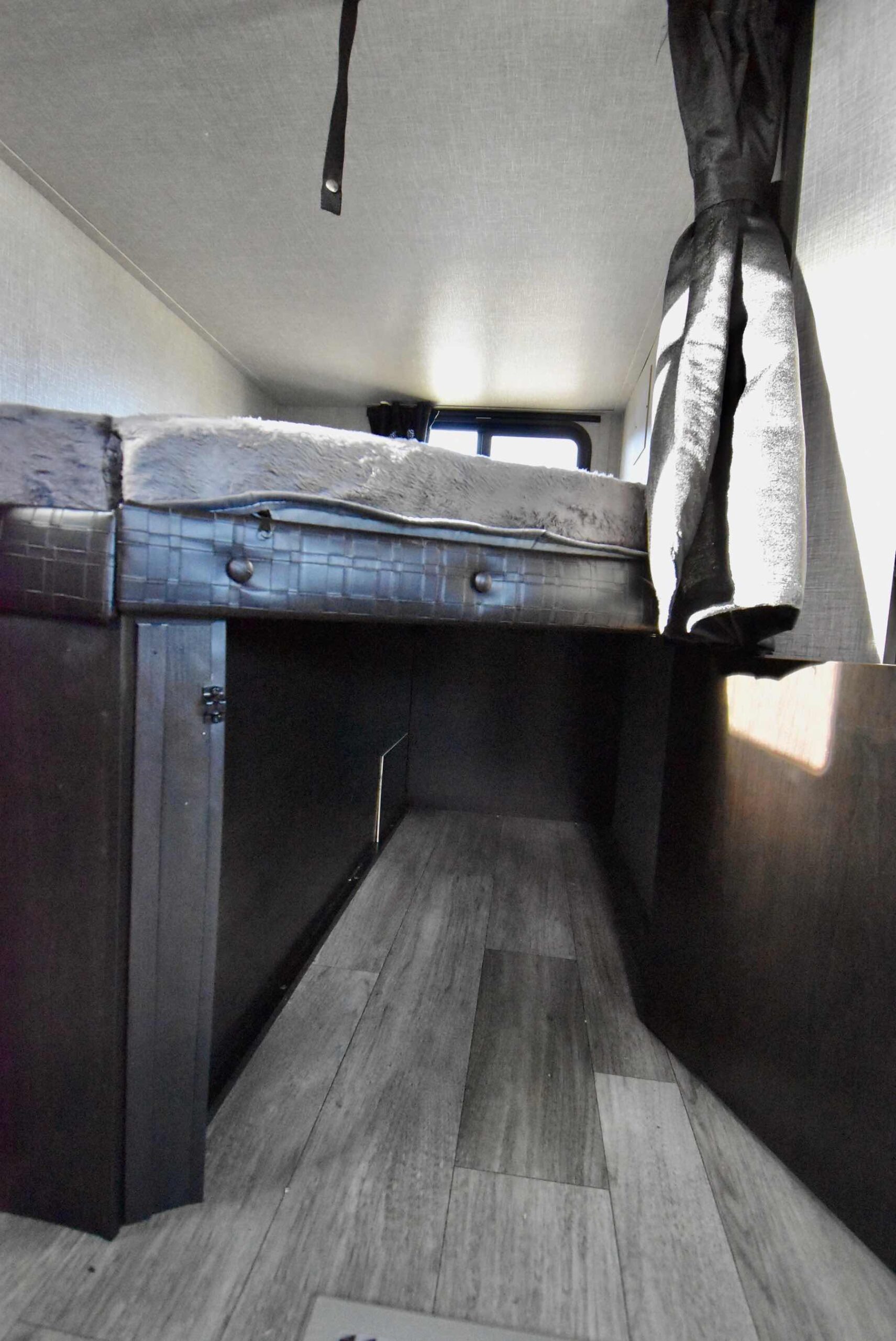 2022-Jayco-Jay-Flight-28BHS-07L8177-43