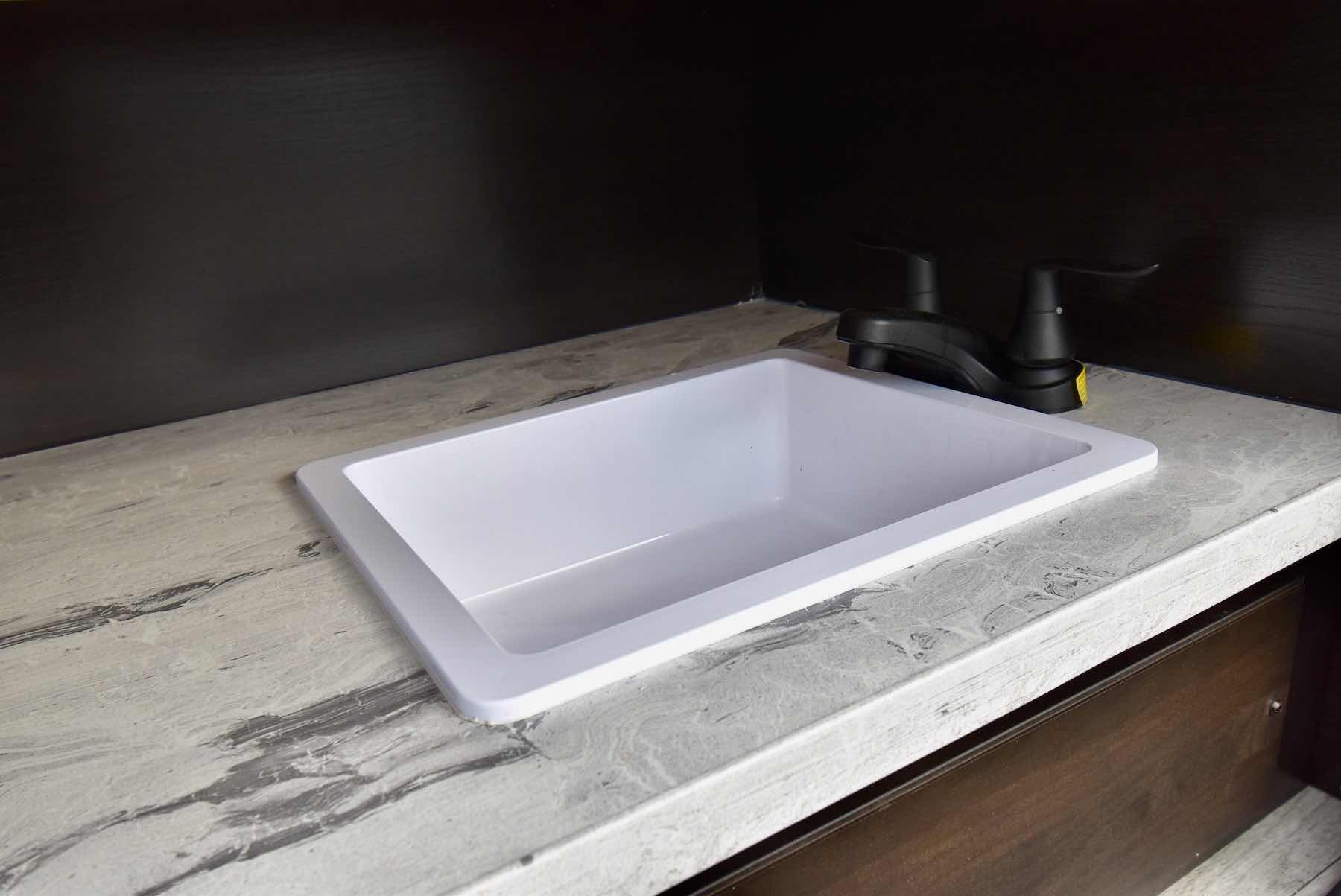 2022-Jayco-Jay-Flight-28BHS-07L8177-64