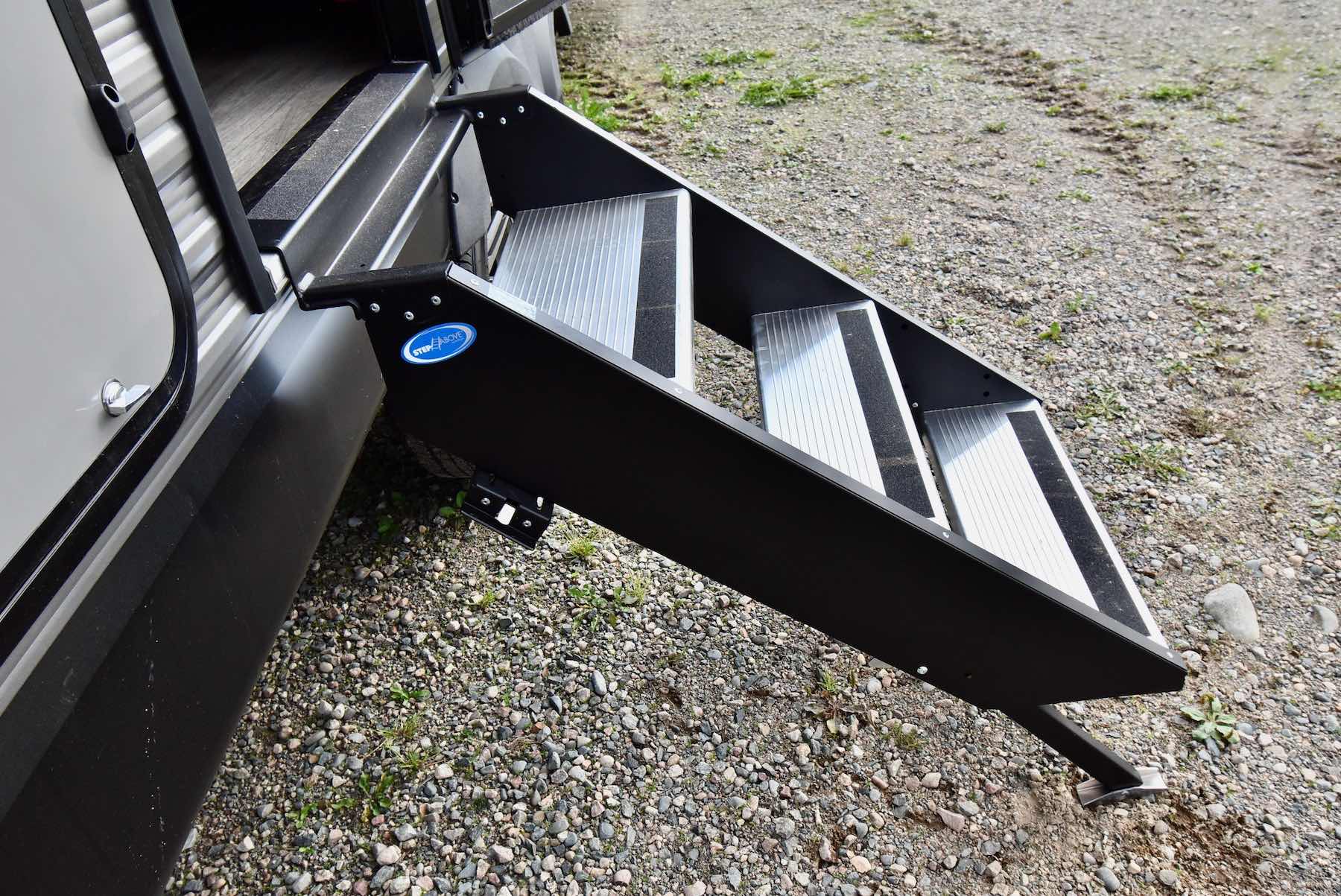 2022-Jayco-Jay-Flight-28BHS-07L8177-86