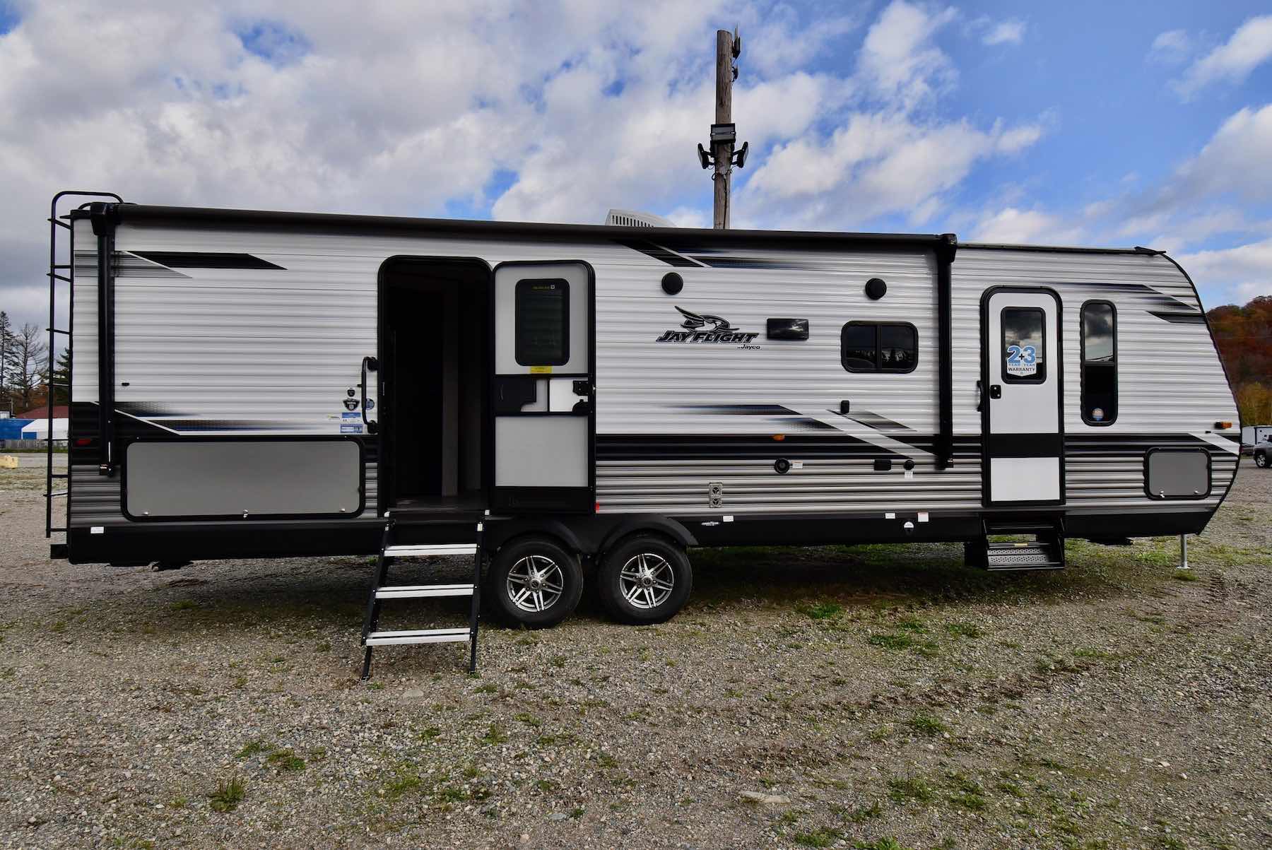 2022-Jayco-Jay-Flight-28BHS-07L8177-88