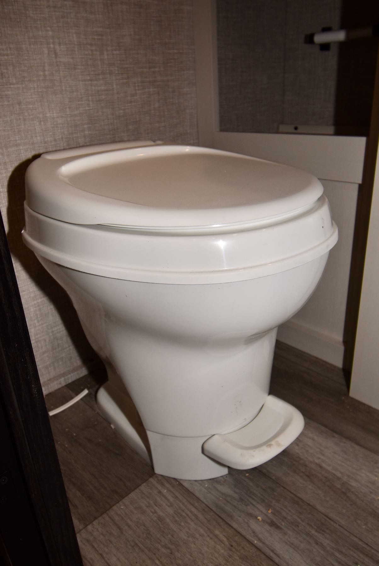 2022-Jayco-Jay-Flight-SLX-8-212QB-07L8248-39