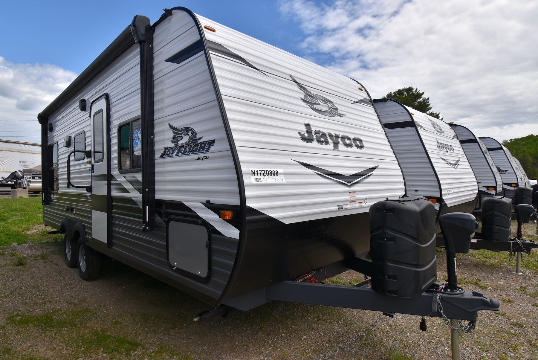 2022-Jayco-Jay-Flight-SLX-8-212QB-07L8248-s1