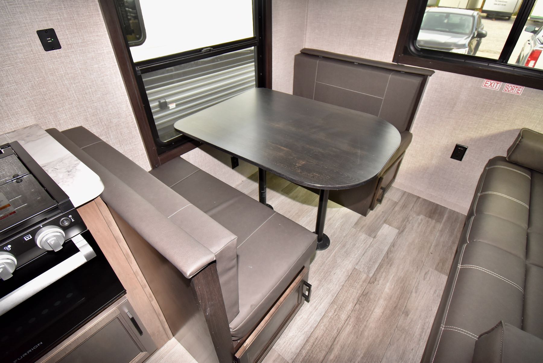 2023-Jayco-Jay-Flight-212QB-07M8215-24