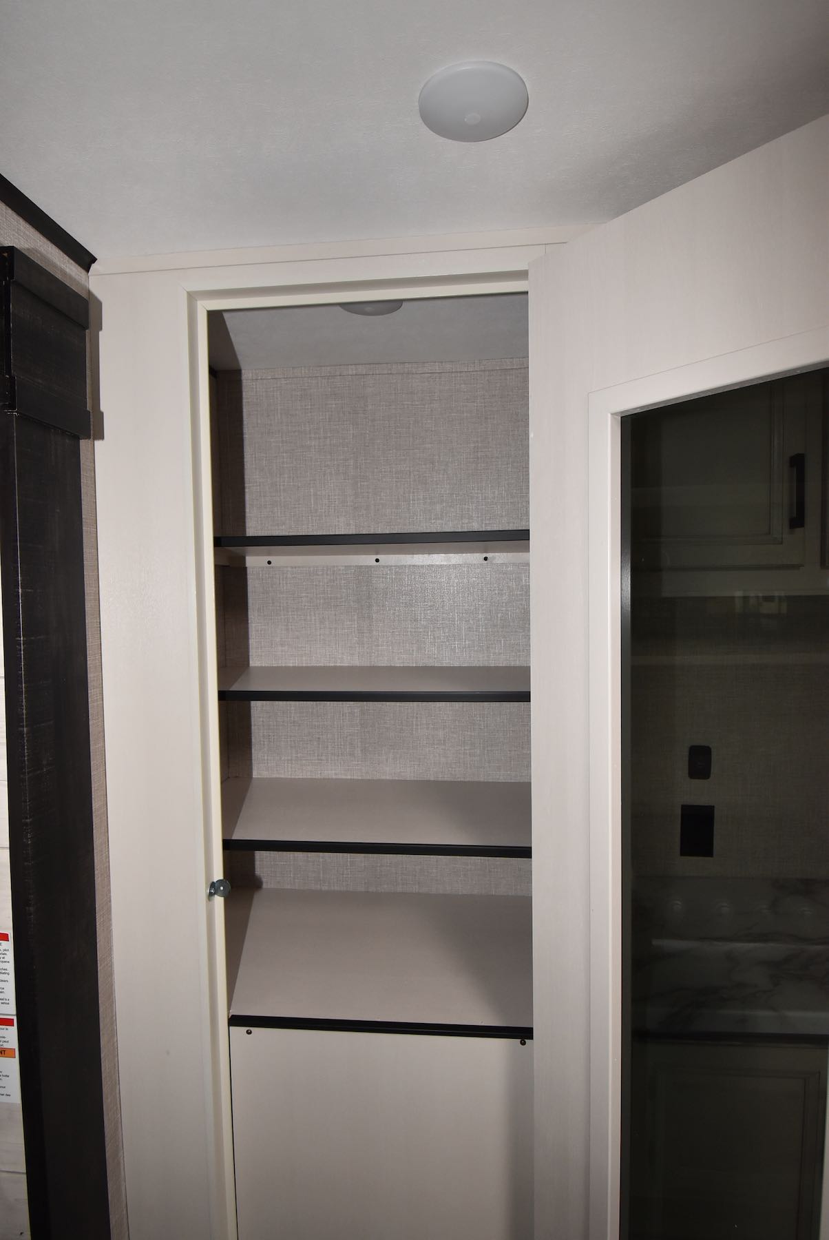 2023-Jayco-Jay-Flight-34RLOK-07M8396-8