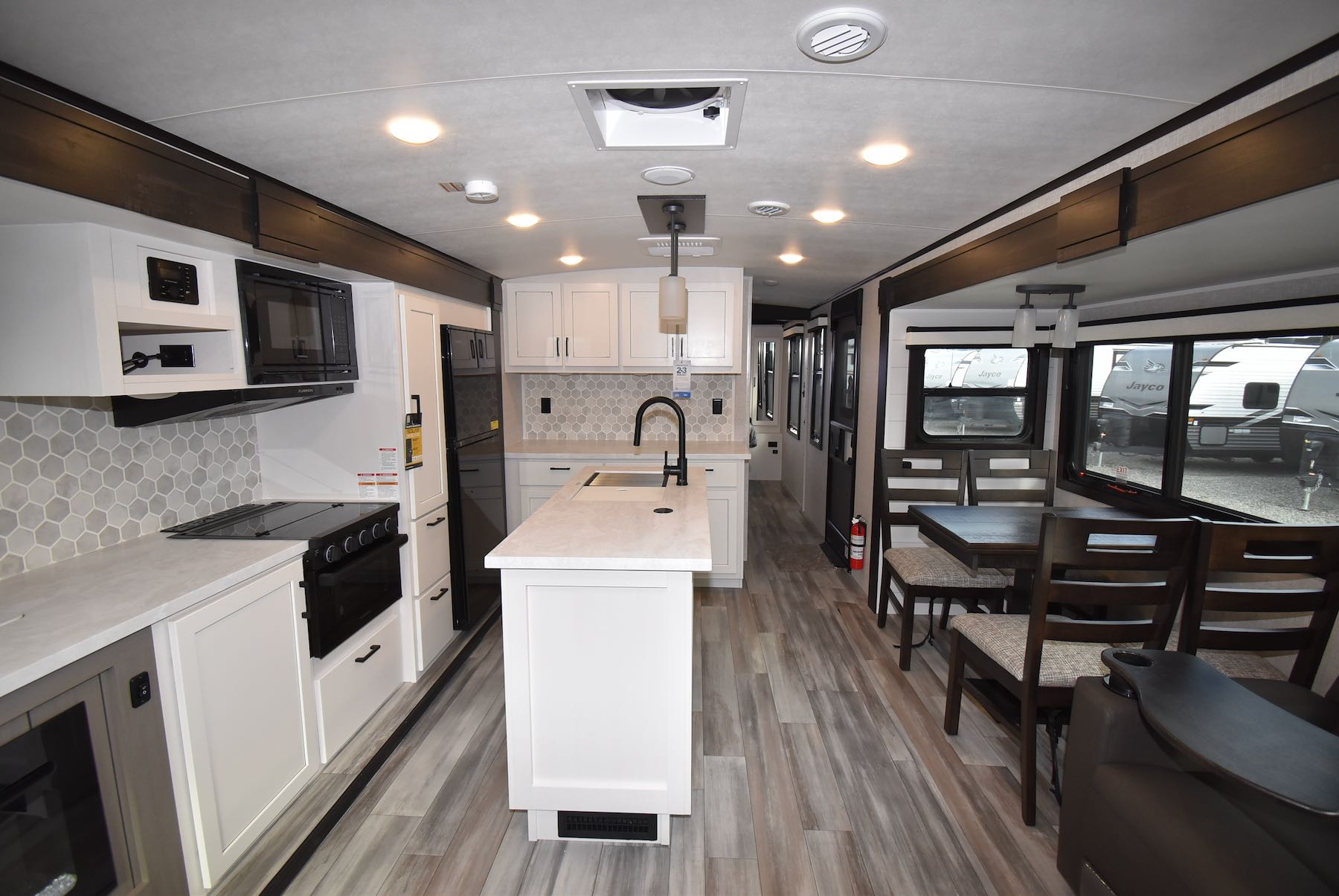 NEW 2024 Jayco White Hawk 32RL - Christie's RV