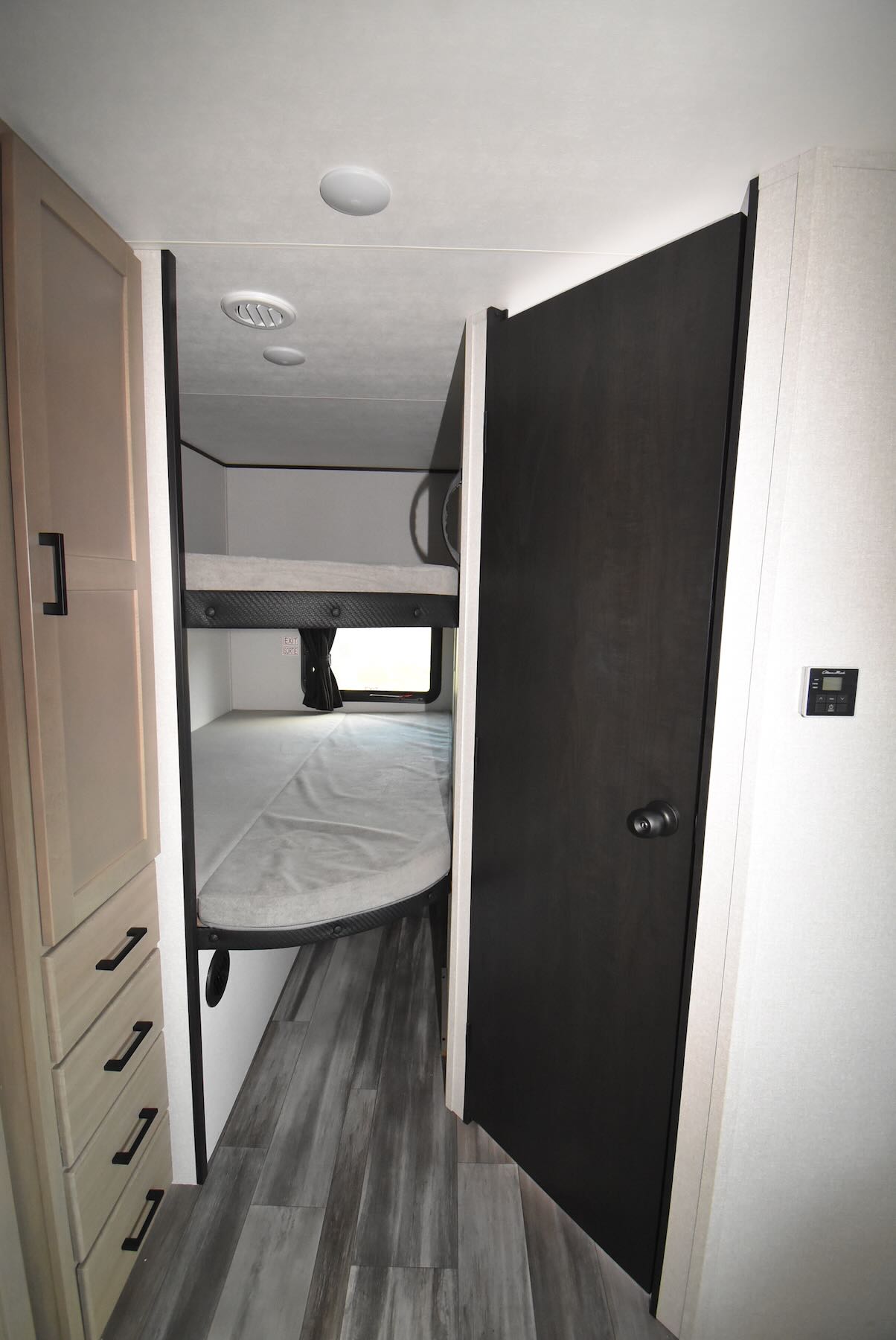 2026-Jayco-Jay-Flight-SLX-284BHS-07P8796-30