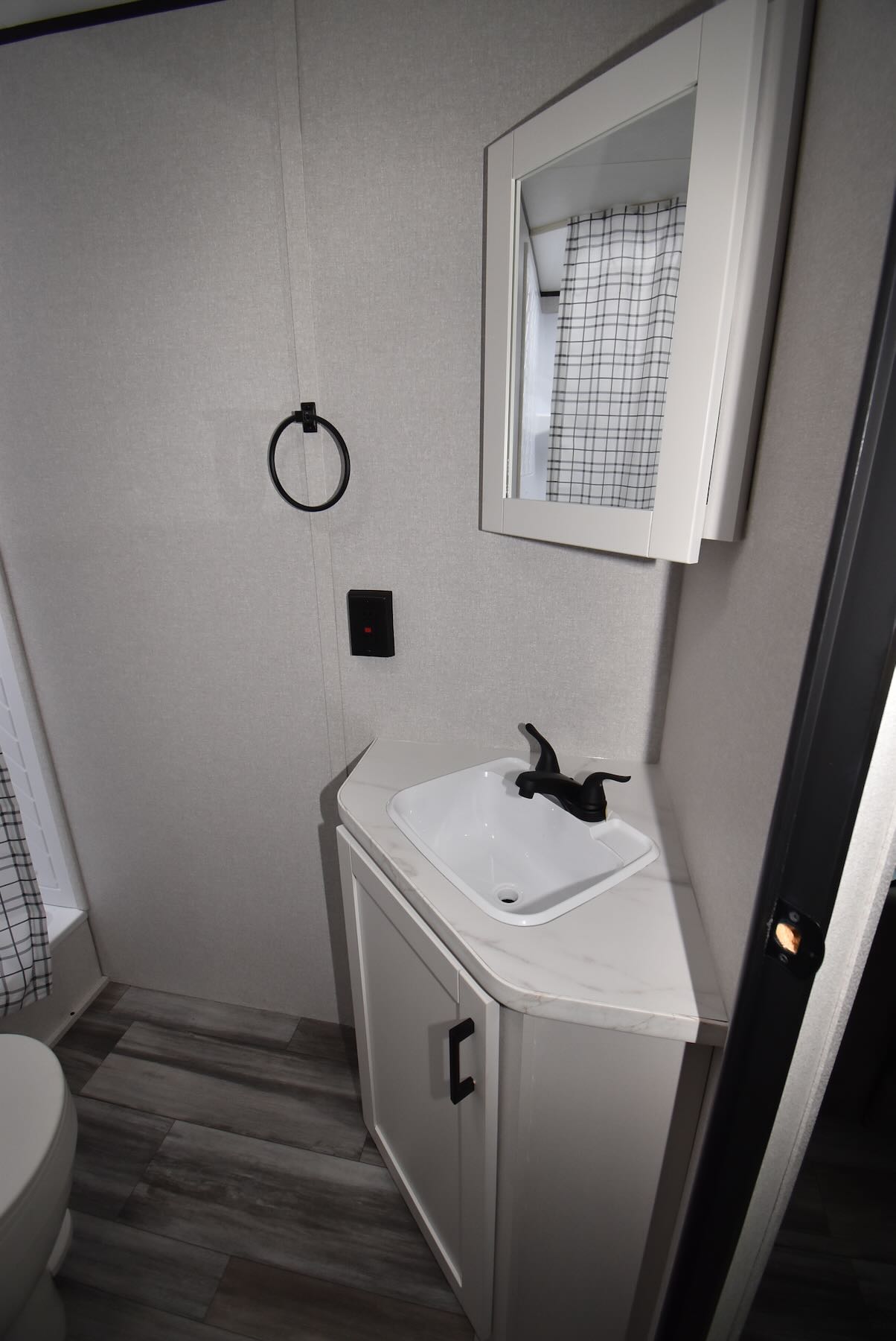 2026-Jayco-Jay-Flight-SLX-284BHS-07P8796-35