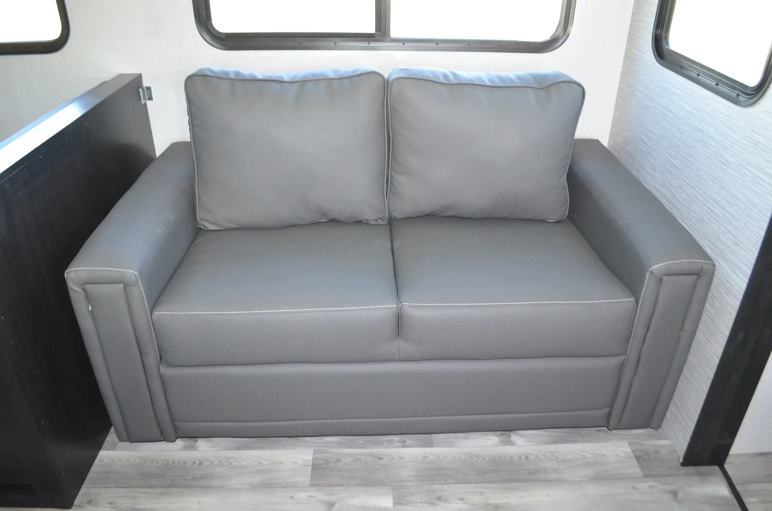 2022-Starcraft-Super-Lite-261BH-07K8184-27