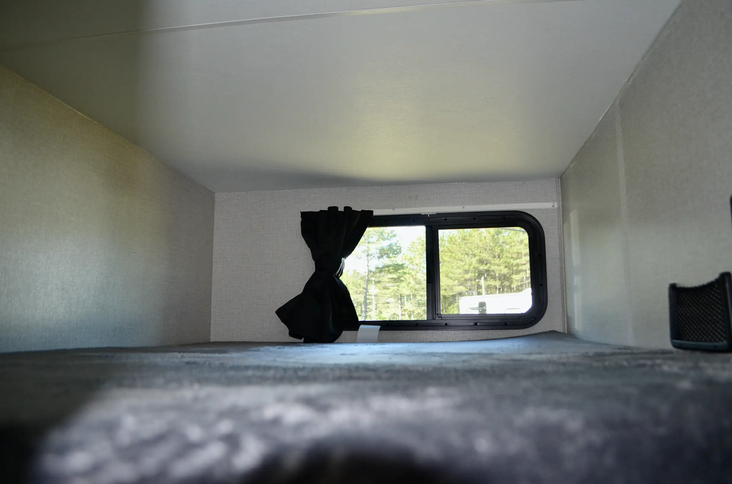 2022-Starcraft-Super-Lite-261BH-07K8184-44