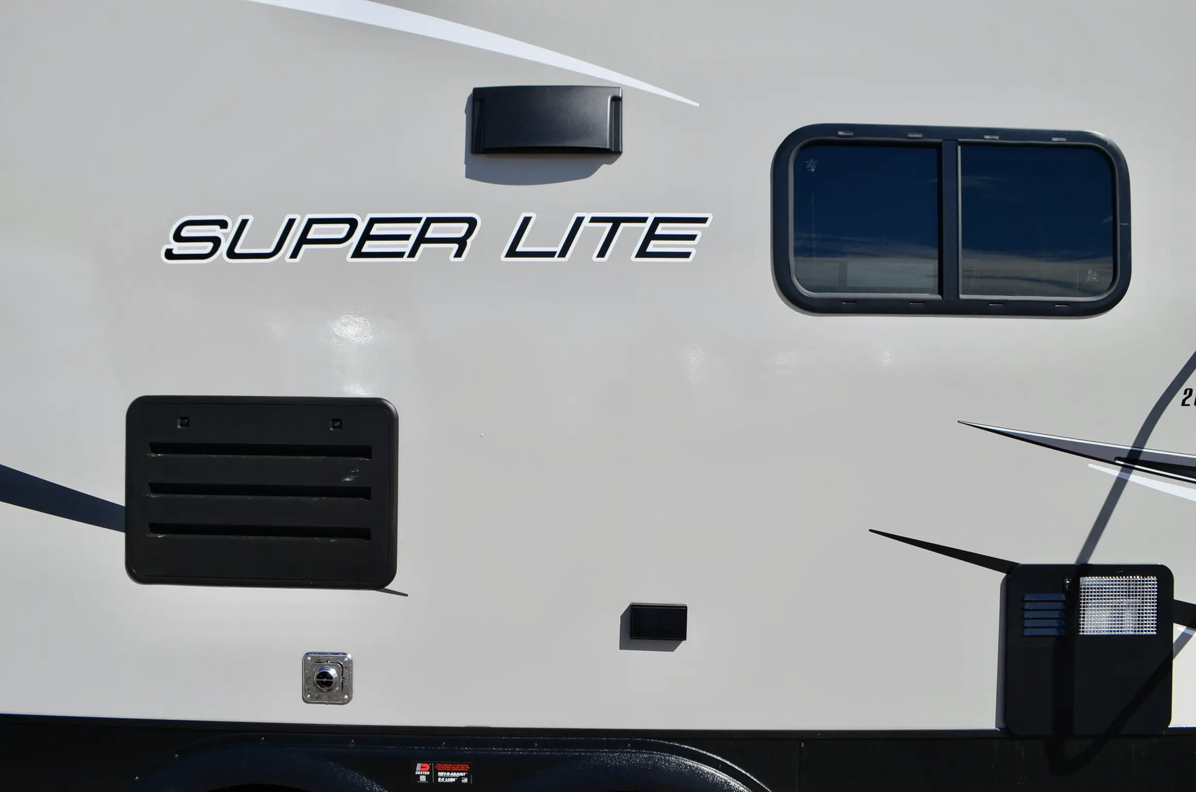 2022-Starcraft-Super-Lite-261BH-07K8184-65