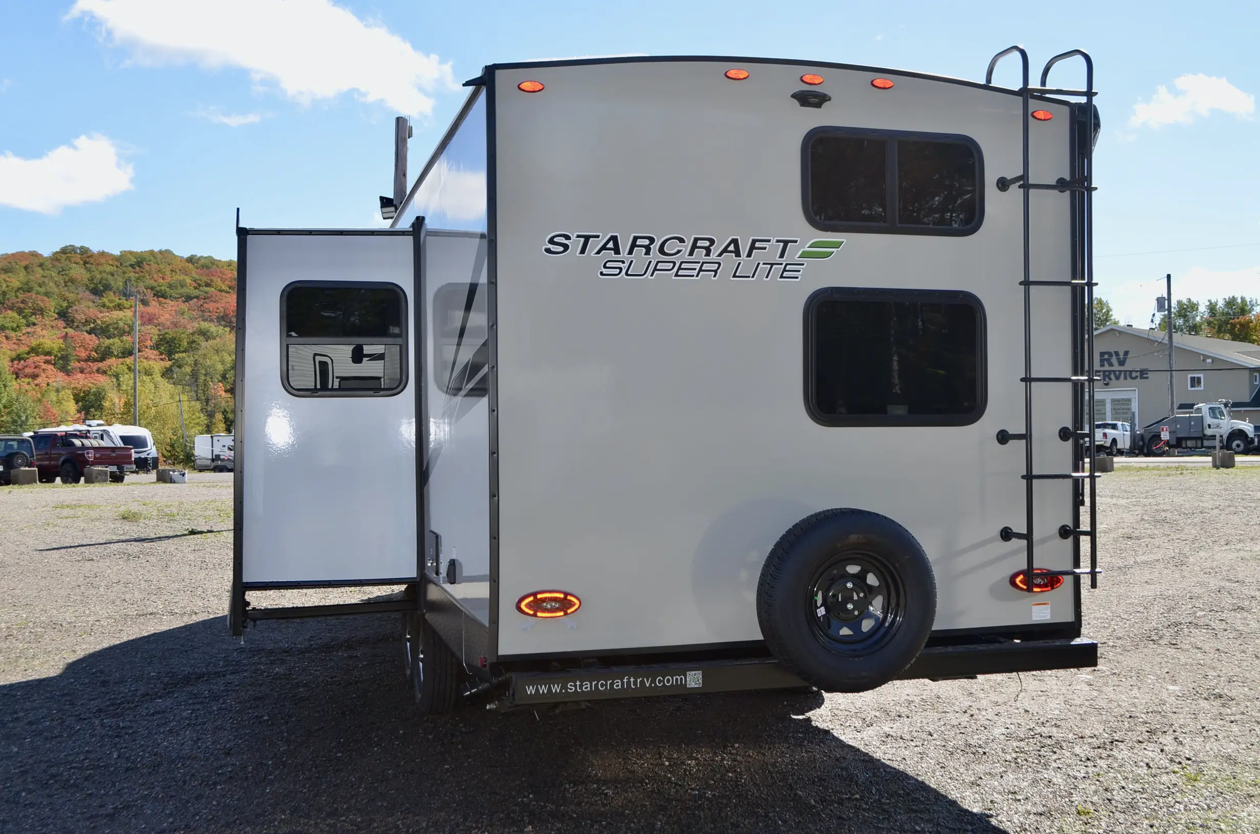 2022-Starcraft-Super-Lite-261BH-07K8184-77