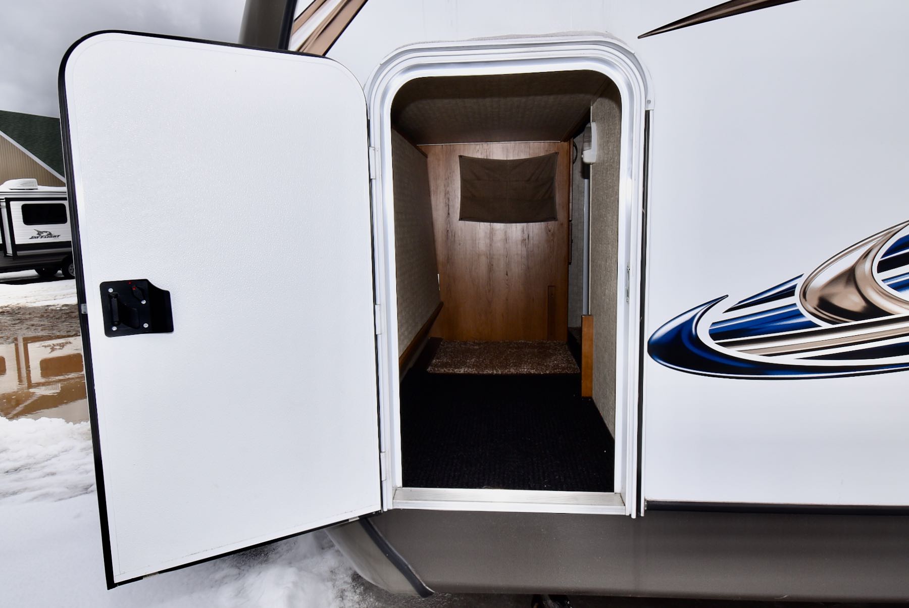 2014-Keystone-Outback-250RS-21L8266-42