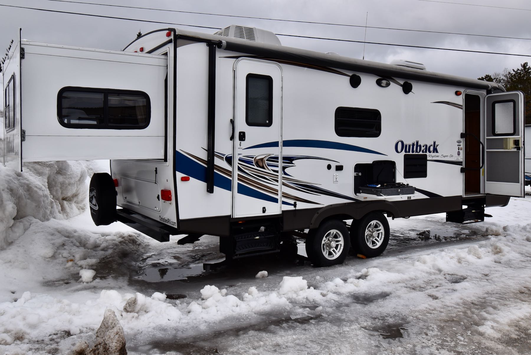 2014-Keystone-Outback-250RS-21L8266-43
