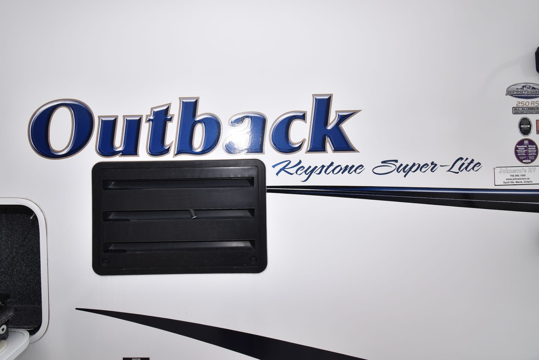 2014-Keystone-Outback-250RS-21L8266-44