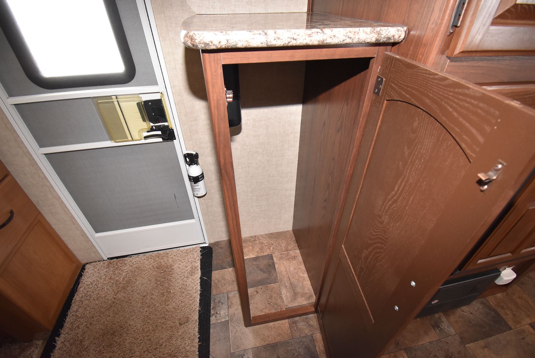 2014-Keystone-Outback-250RS-21L8266-8